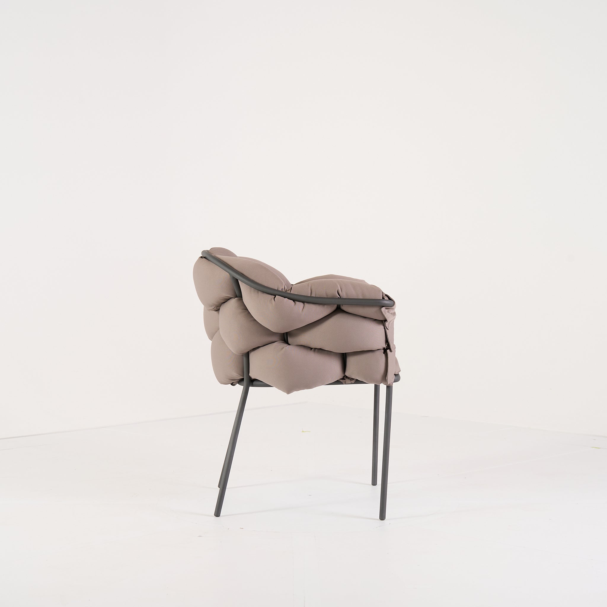 Serpentine Chair with Arms by Ligne Roset in Outdoor, Taupe Fabric | Gently Used – Good | Shop Now | MO-LIR-10262094-1166-Hero Image-8