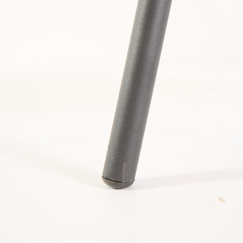 Serpentine Chair with Arms-Detail Image-6