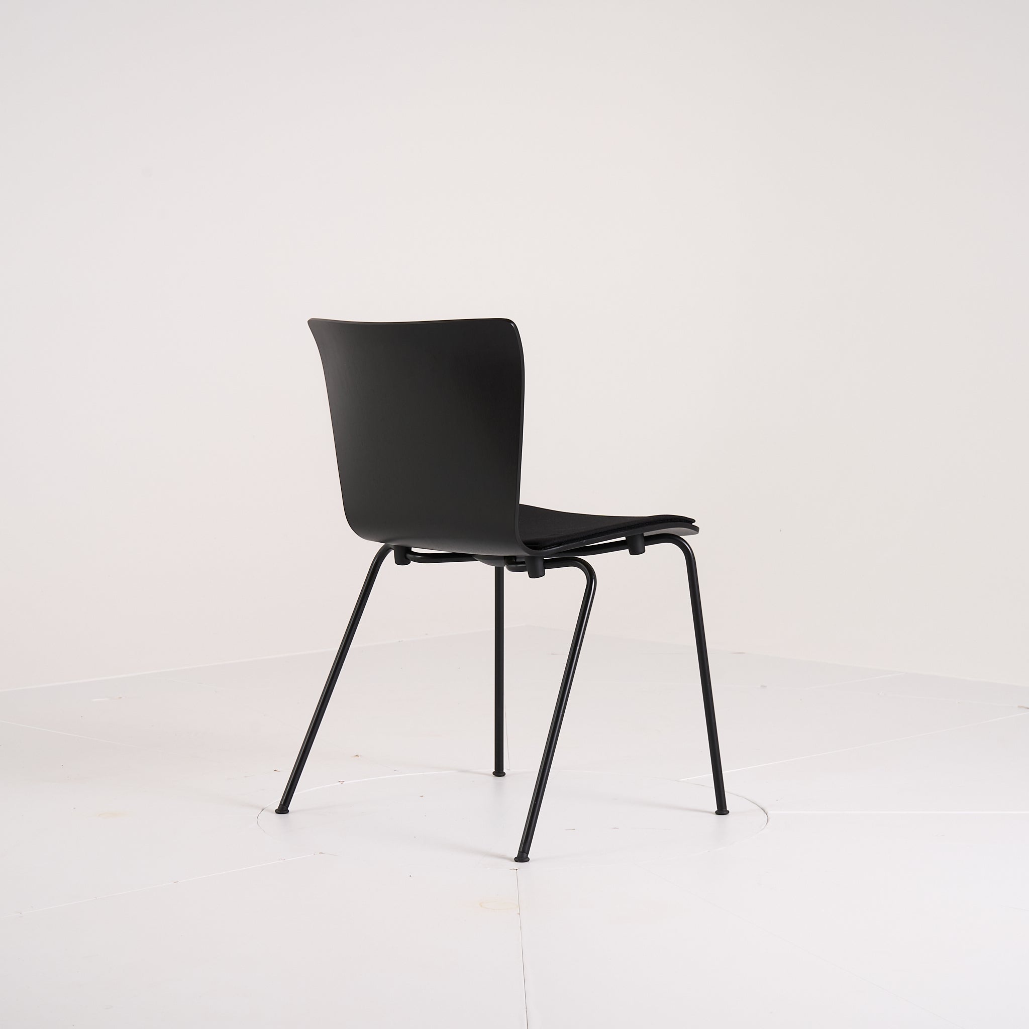 Vico Duo Chair by Fritz Hansen in Black Ash / Black | Floor Sample – Very Good | Shop Now | MO-FHA-VM110-84-Hero Image-7