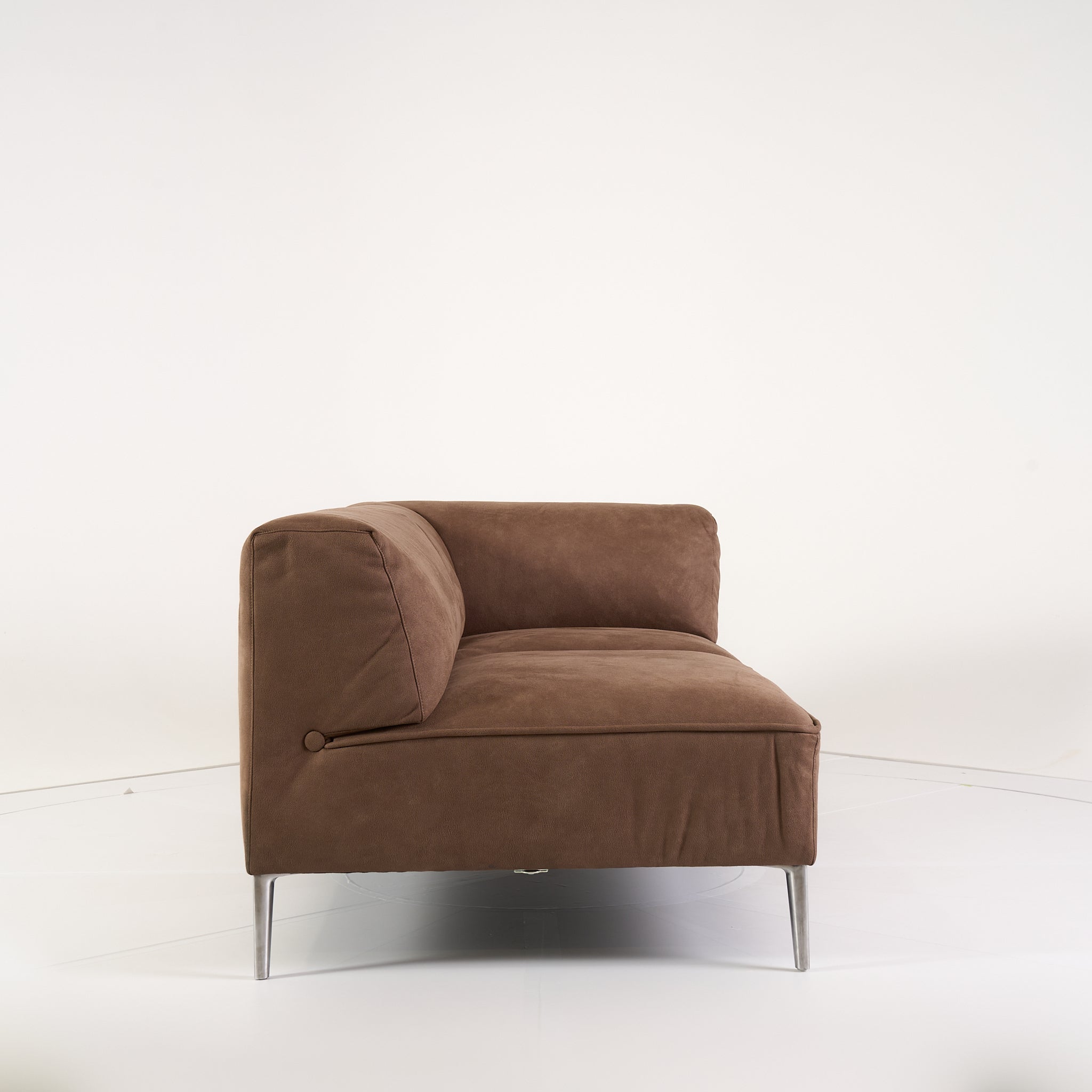 Sofa So Good Double by Moooi in No Arm Left Abbracci, Taupe