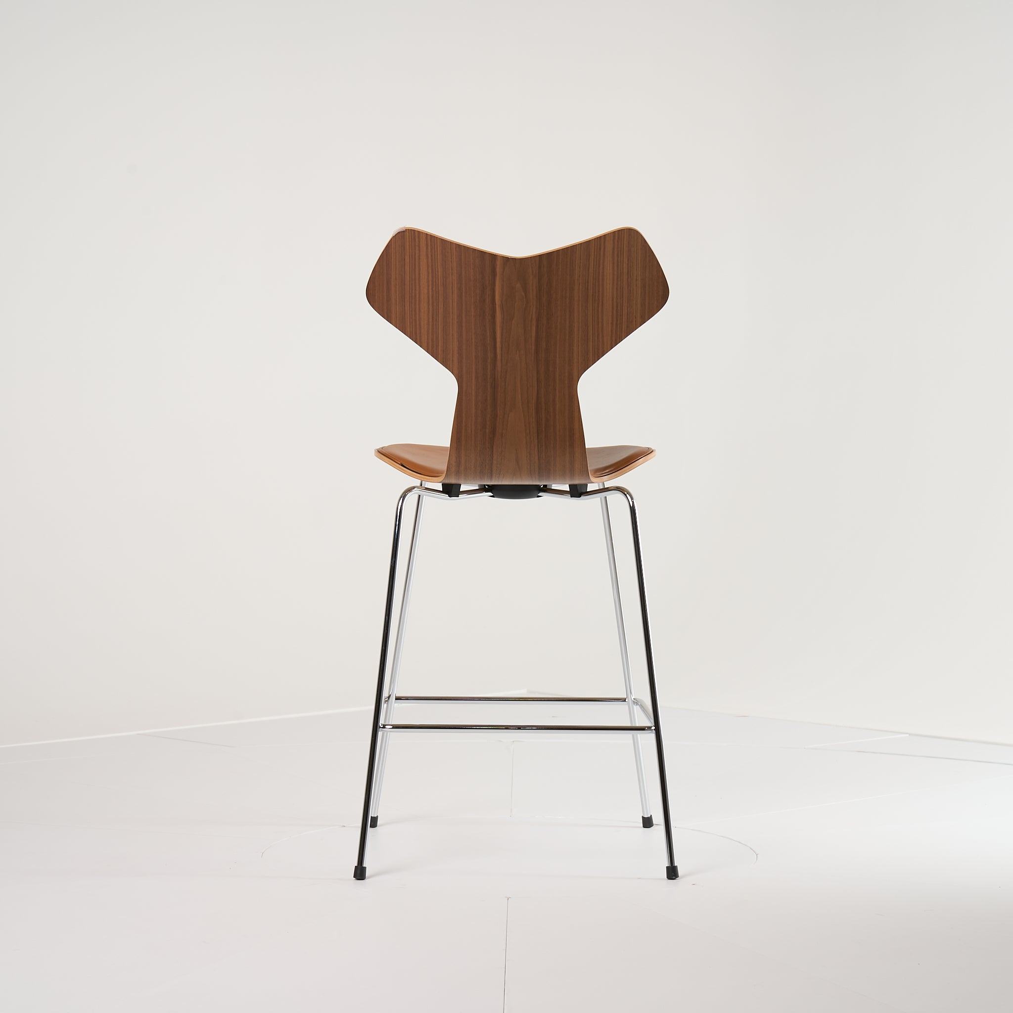 Grand Prix Counter Stool by Fritz Hansen in Walnut / Grace Walnut / Chrome | Floor Sample – Very Good | Shop Now | MO-FHA-3138FRU-46-Hero Image-4
