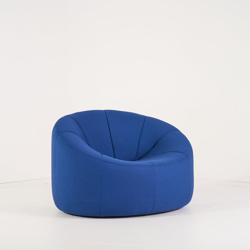 Pumpkin Armchair by Ligne Roset in Vidar Outremer | Gently Used – Good | Shop Now | MO-LIR-14110105-1189-Hero Image-2