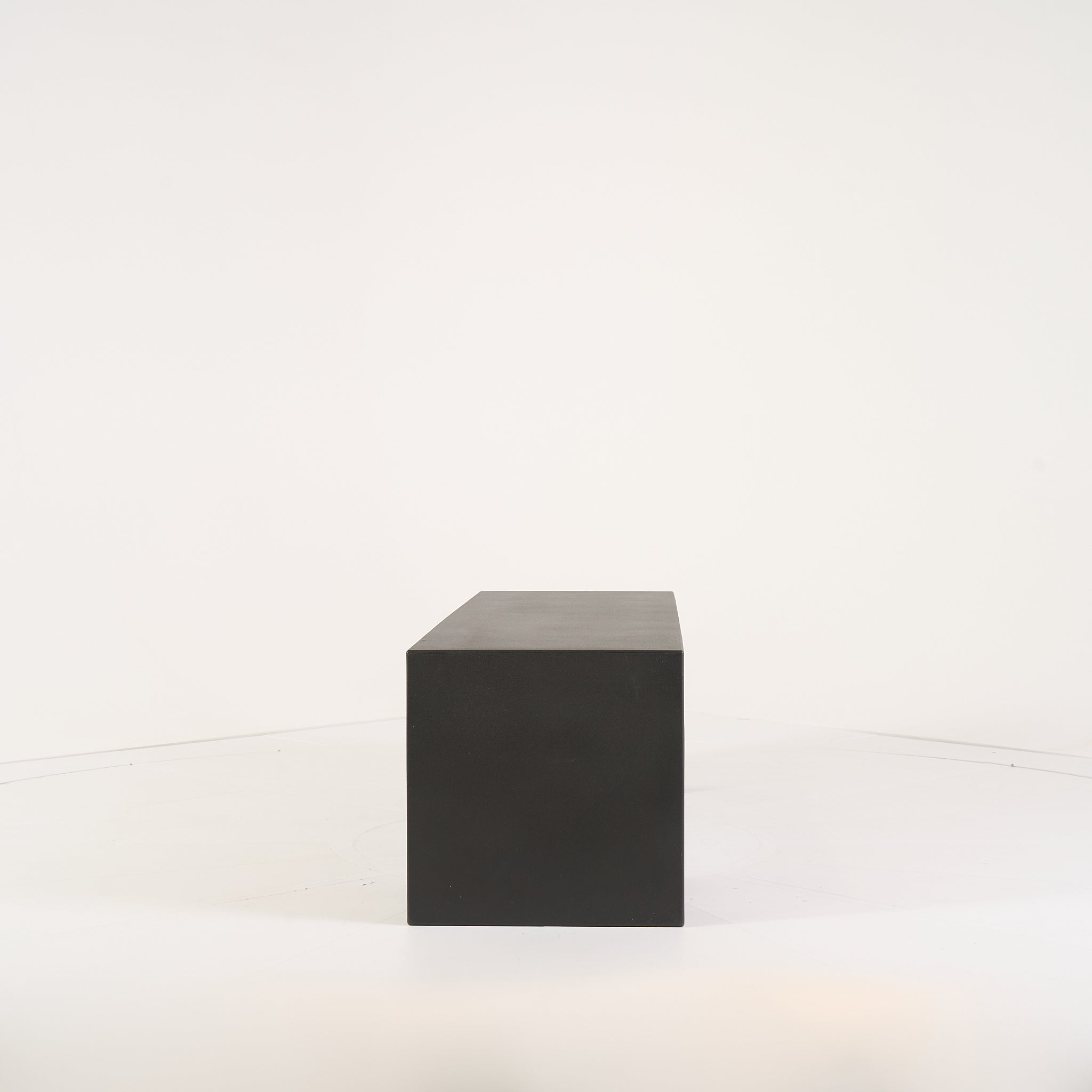 Vignelli Bench by Heller in Medium / Dark Grey | Floor Sample – Very Good | Shop Now | MO-HLR-1034_12-1358-Hero Image-3