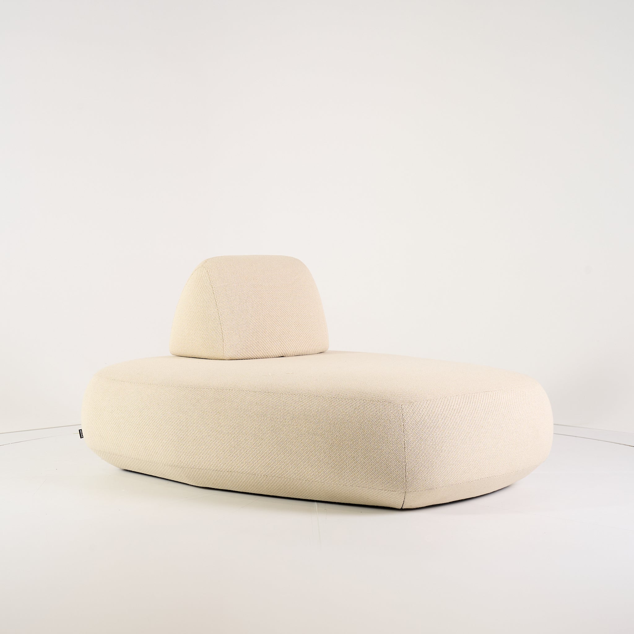 Telen Module B1 by Ligne Roset in Coda Crème / Kiwi | Gently Used – Good | Shop Now | MO-LIR-19020600-1237-Hero Image-2