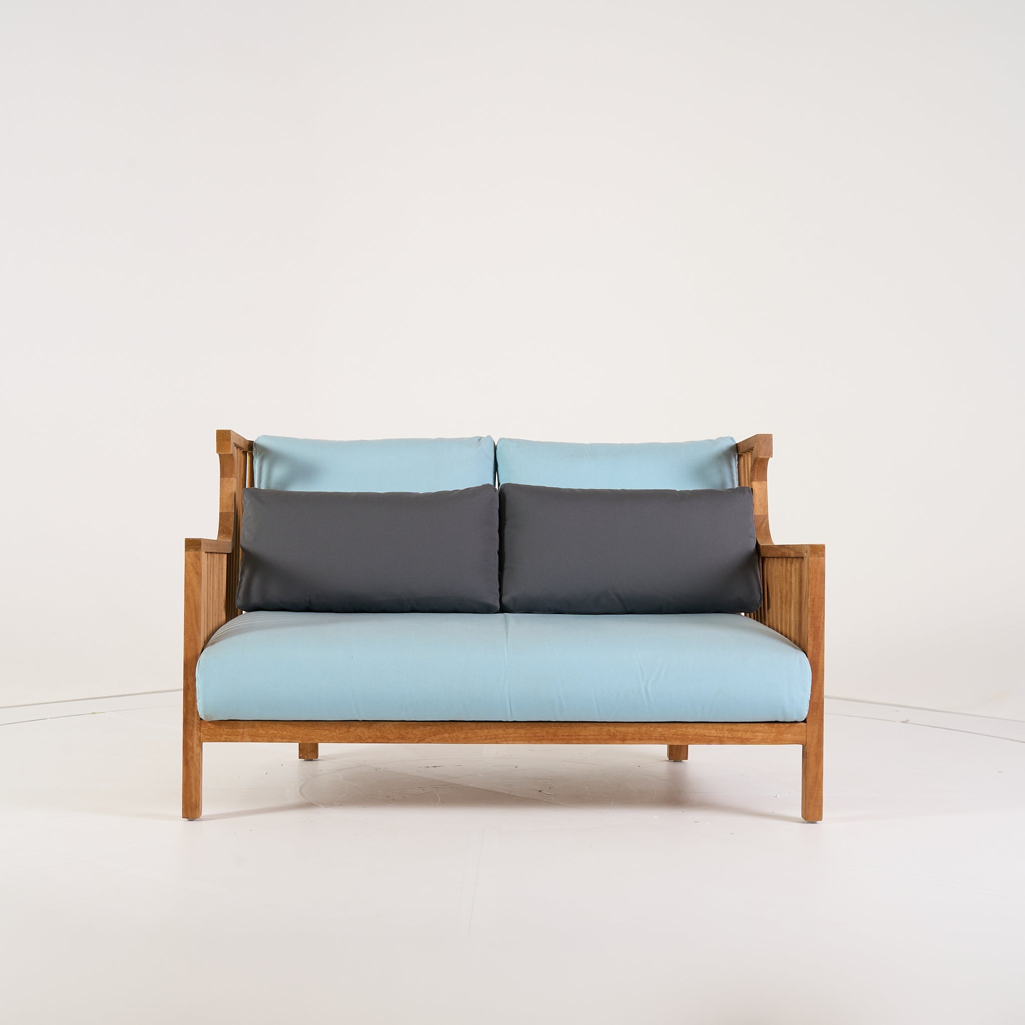 Elizabeth Sofa by Ligne Roset in Élysée Custom Upholstery | Well Loved – Fair | Shop Now | MO-LIR-332371-1417-Hero Image-1