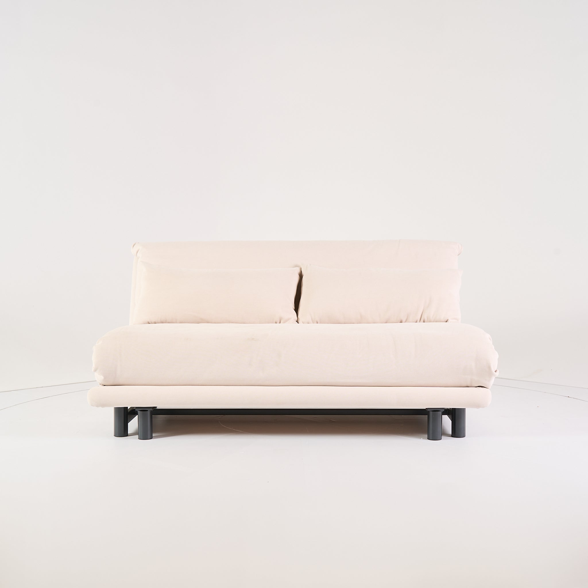 Multy Sofa by Ligne Roset in Multy Amalfi Ecru | Well Loved – Fair | Shop Now | MO-LIR-17370067-1226-Hero Image-1