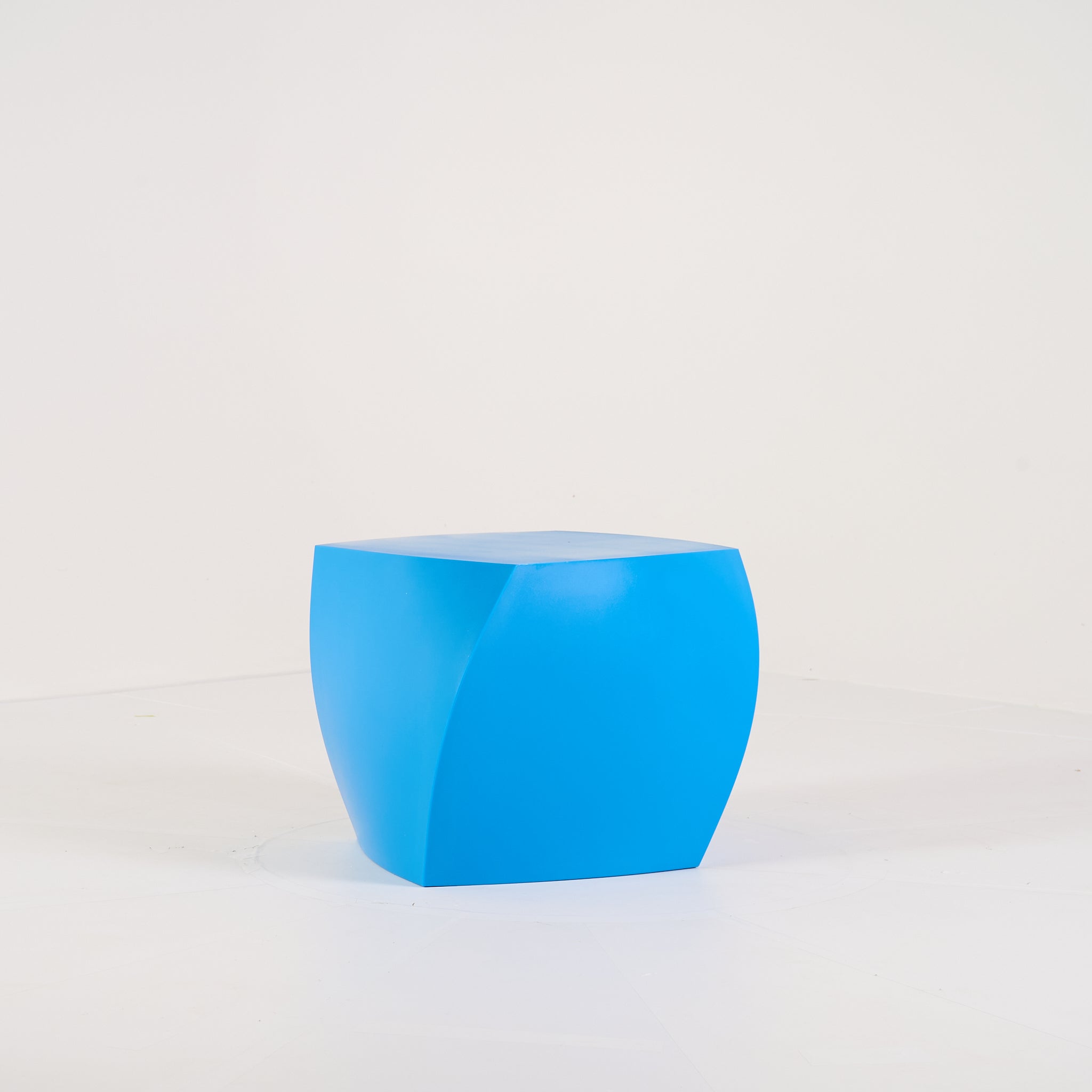 Gehry Left Twist Cube by Heller in Blue | Gently Used – Good | Shop Now | MO-HLR-1016_05-1395-Hero Image-6