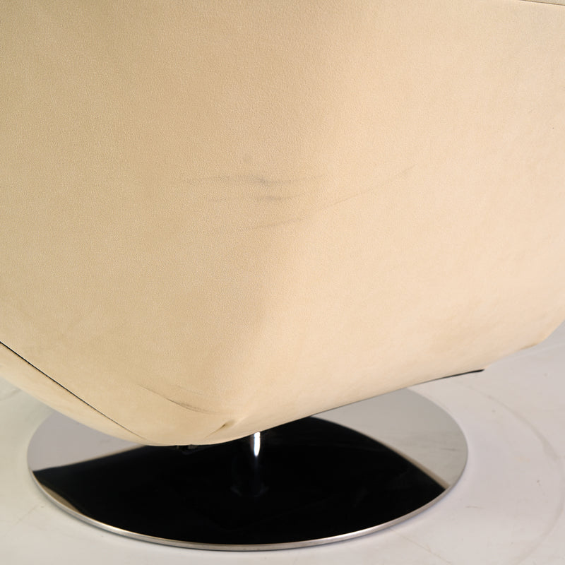 Manarola Swivelling Armchair-Detail Image-8