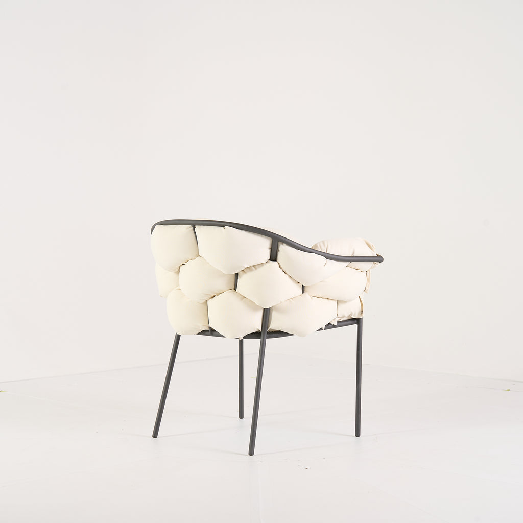 Serpentine Chair with Arms by Ligne Roset in Outdoor, Ecru Fabric | Gently Used – Good | Shop Now | MO-LIR-10262095-1167-Hero Image-4