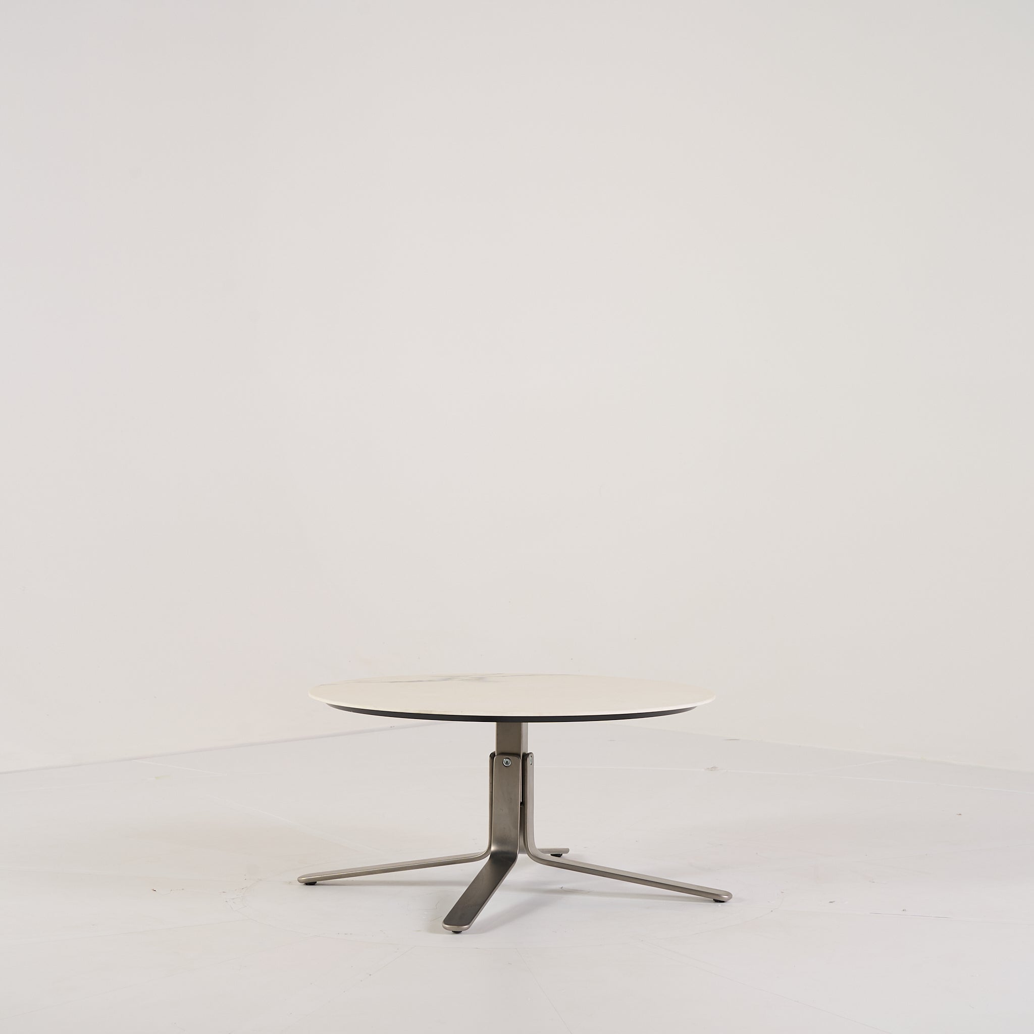 MOA Low Table by Ligne Roset in Chromed Base, White Marble-Effect Stoneware | Floor Sample – Very Good | Shop Now | MO-LIR-19501200-1157-Hero Image-2