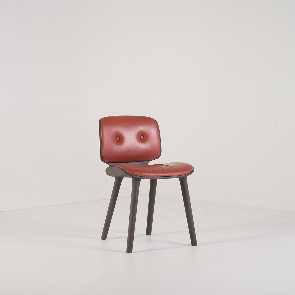 Nut Dining Chair by Moooi in Spectrum Red Brown 30172, Grey | Gently Used – Good | Shop Now | MO-MOO-8718282748900-154-Hero Image-7