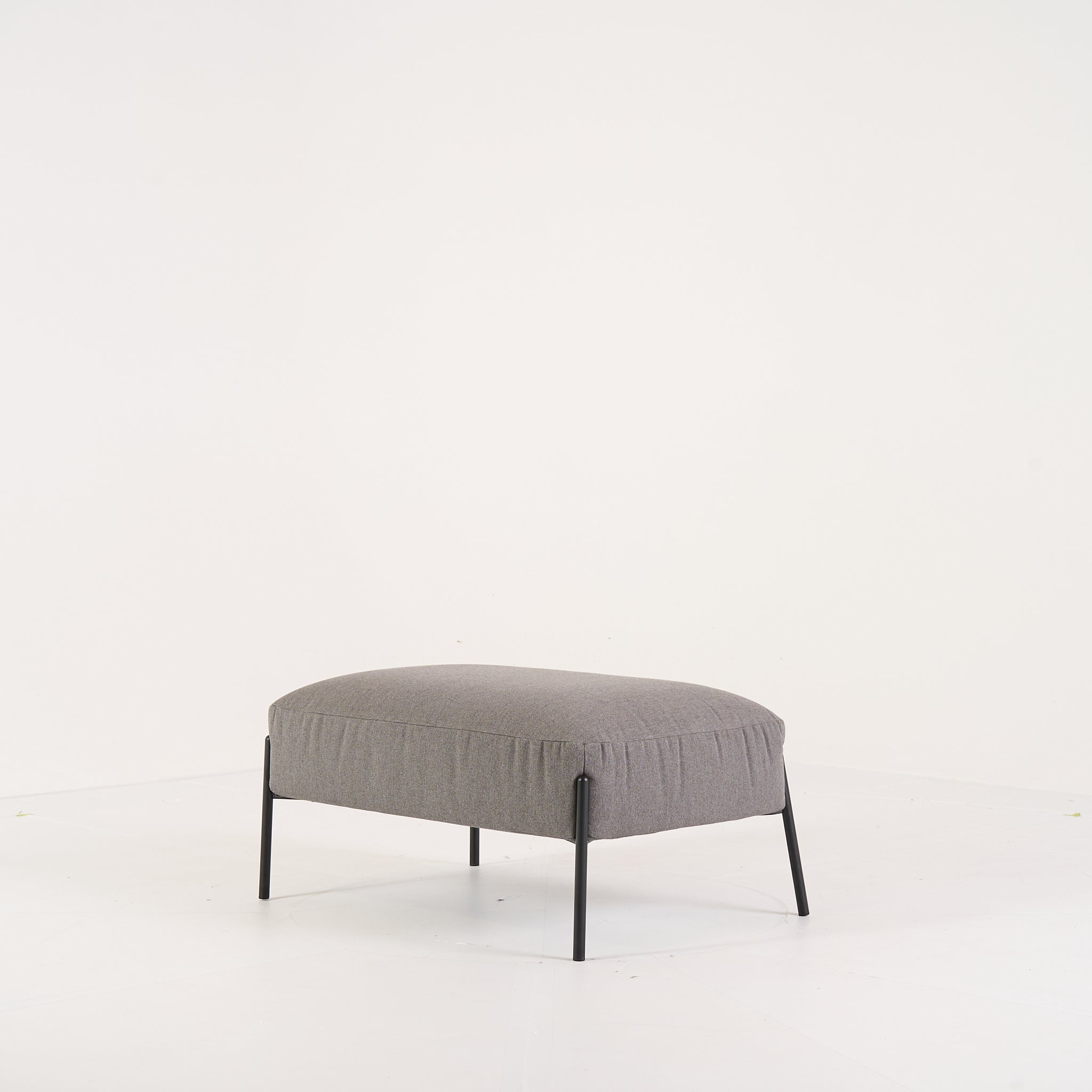 Pai Pai Ottoman by Ligne Roset in Sunbrella Heritage Granit | Project Piece – As-Is | Shop Now | MO-LIR-17600200-1227-Hero Image-4
