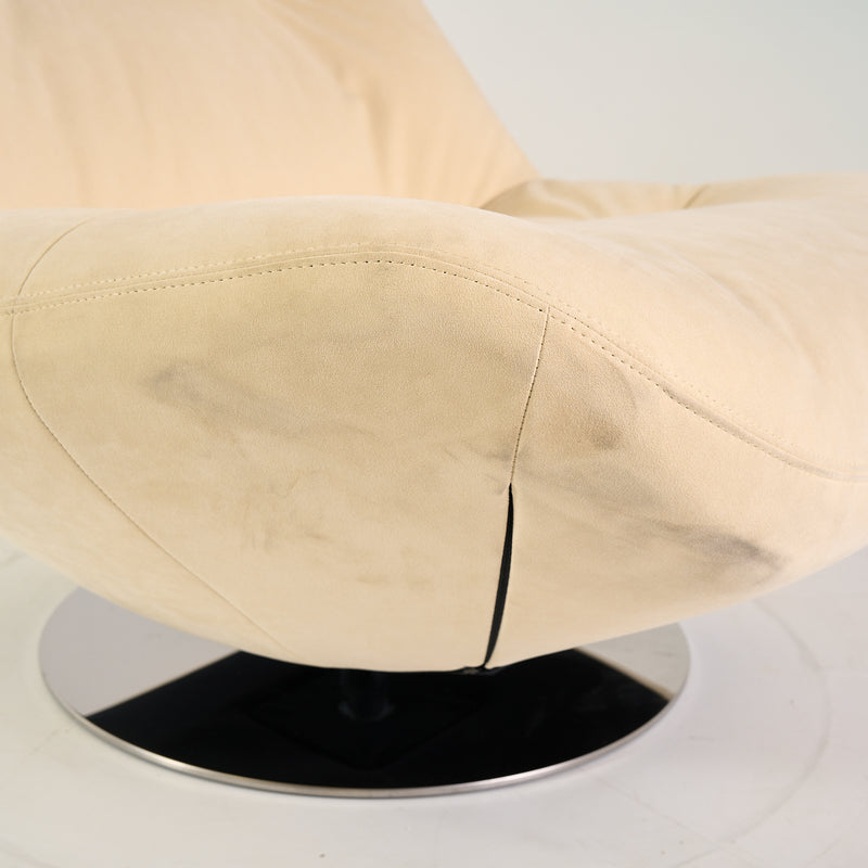 Manarola Swivelling Armchair-Detail Image-7