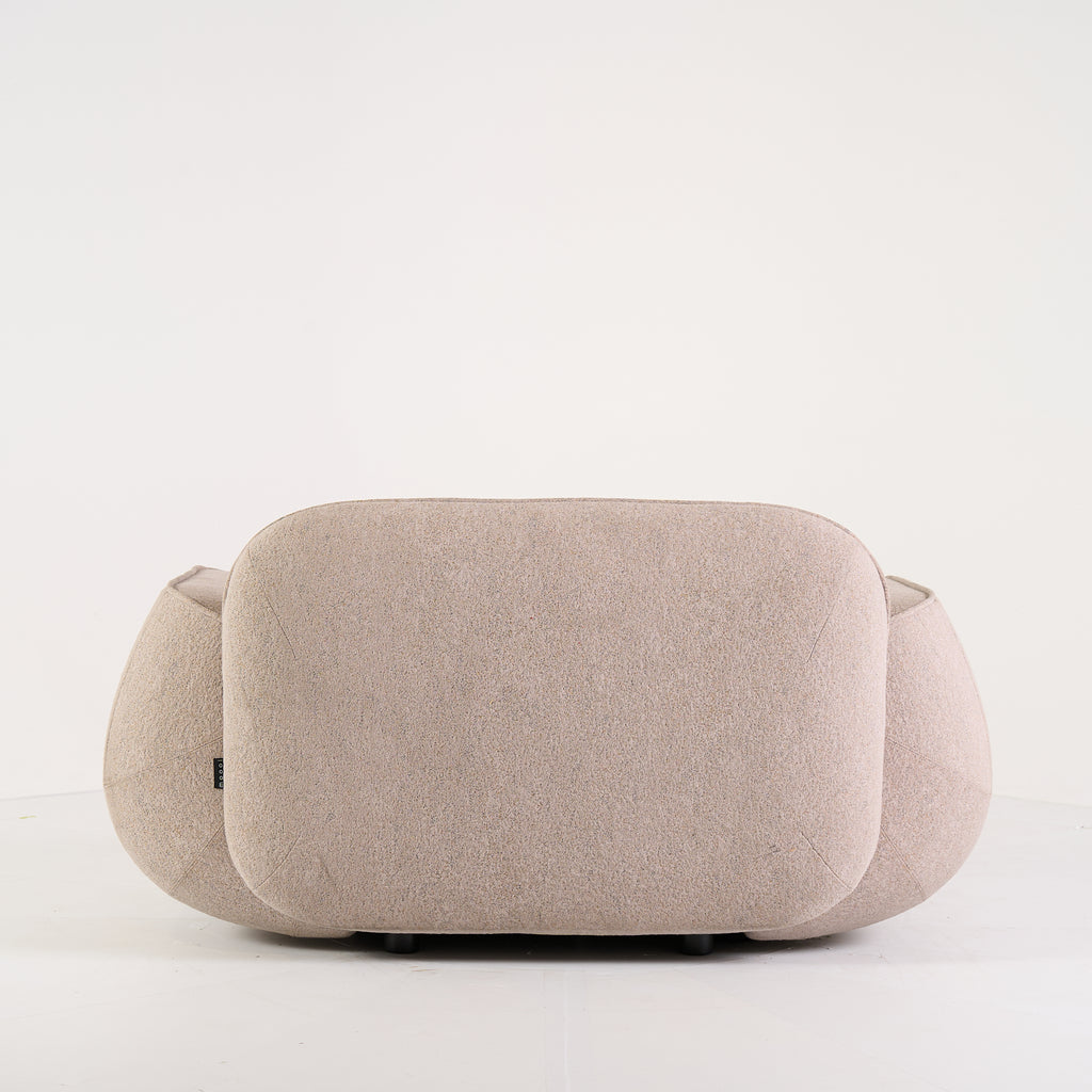Big George Armchair by Moooi in Arda 211 | Floor Sample – Very Good | Shop Now | MO-MOO-8718282780900-1425-Hero Image-5