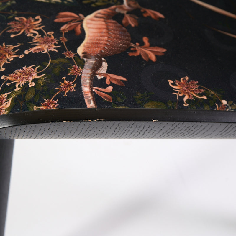 Nut Lounge-Detail Image-1