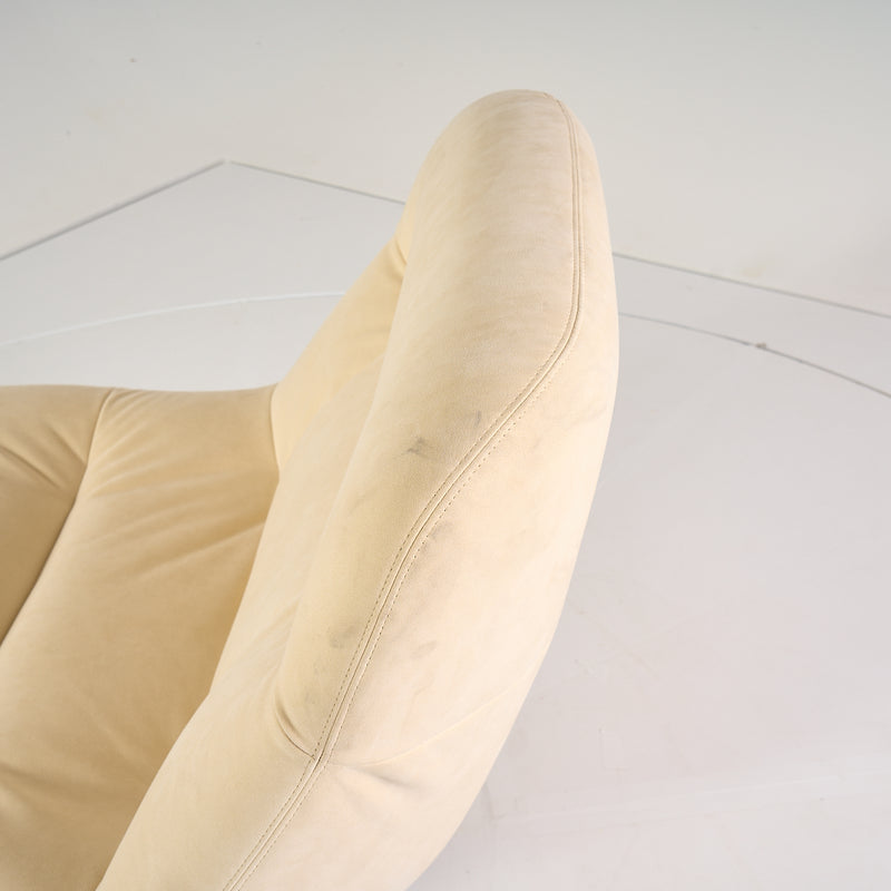 Manarola Swivelling Armchair-Detail Image-6