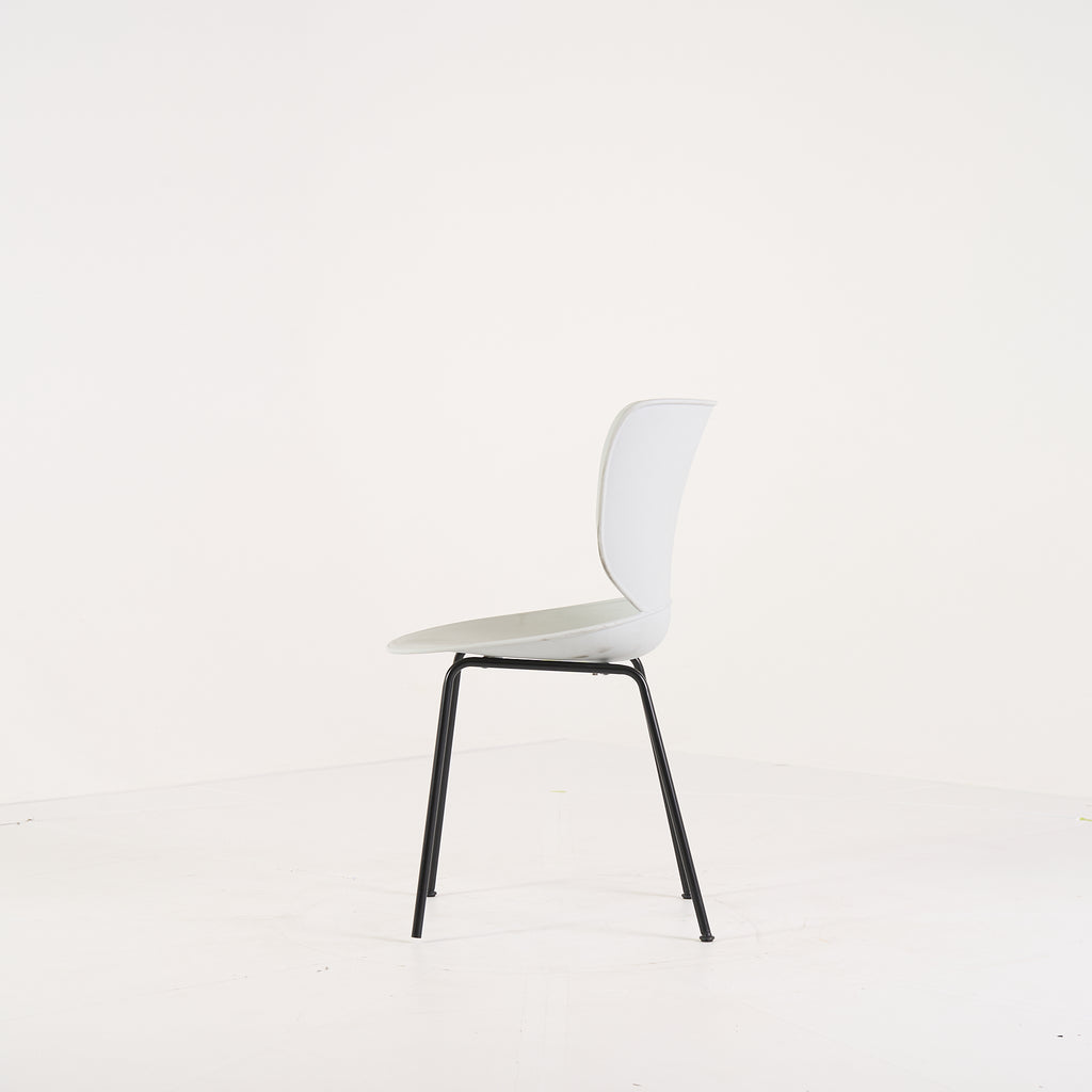 Hana Chair Un-Upholstered  by Moooi in Concrete Grey / Non-Stackable Black Legs | Project Piece – As-Is | Shop Now | MO-MOO-8718282380315-1444-Hero Image-6