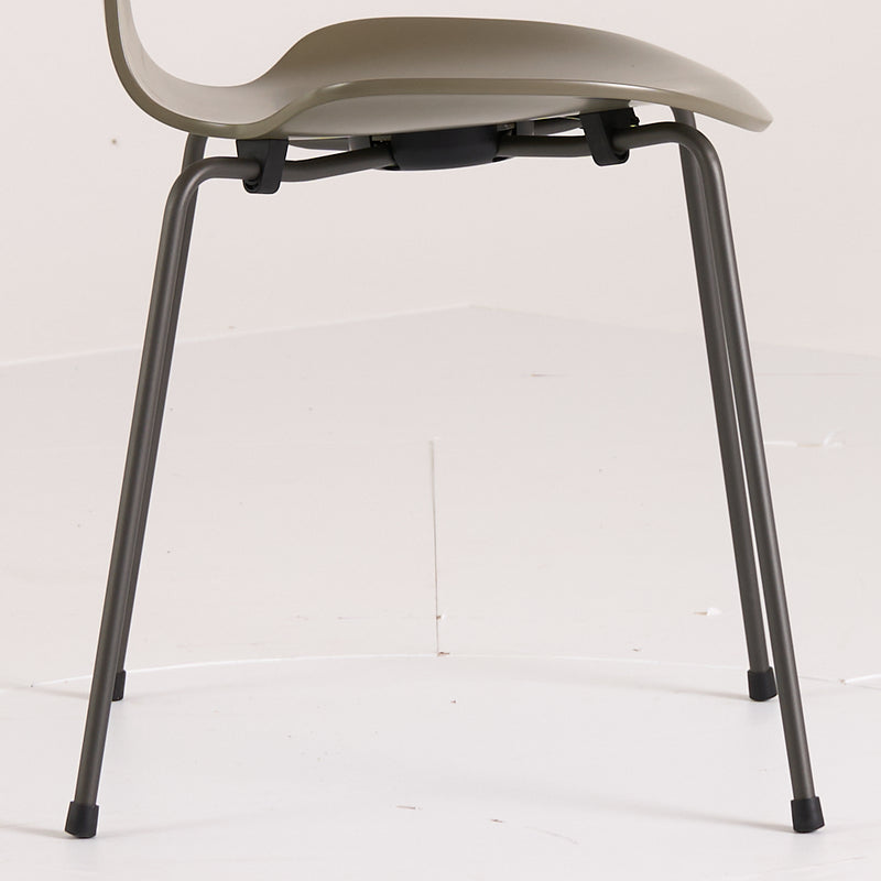 Grand Prix Chair-Detail Image-2