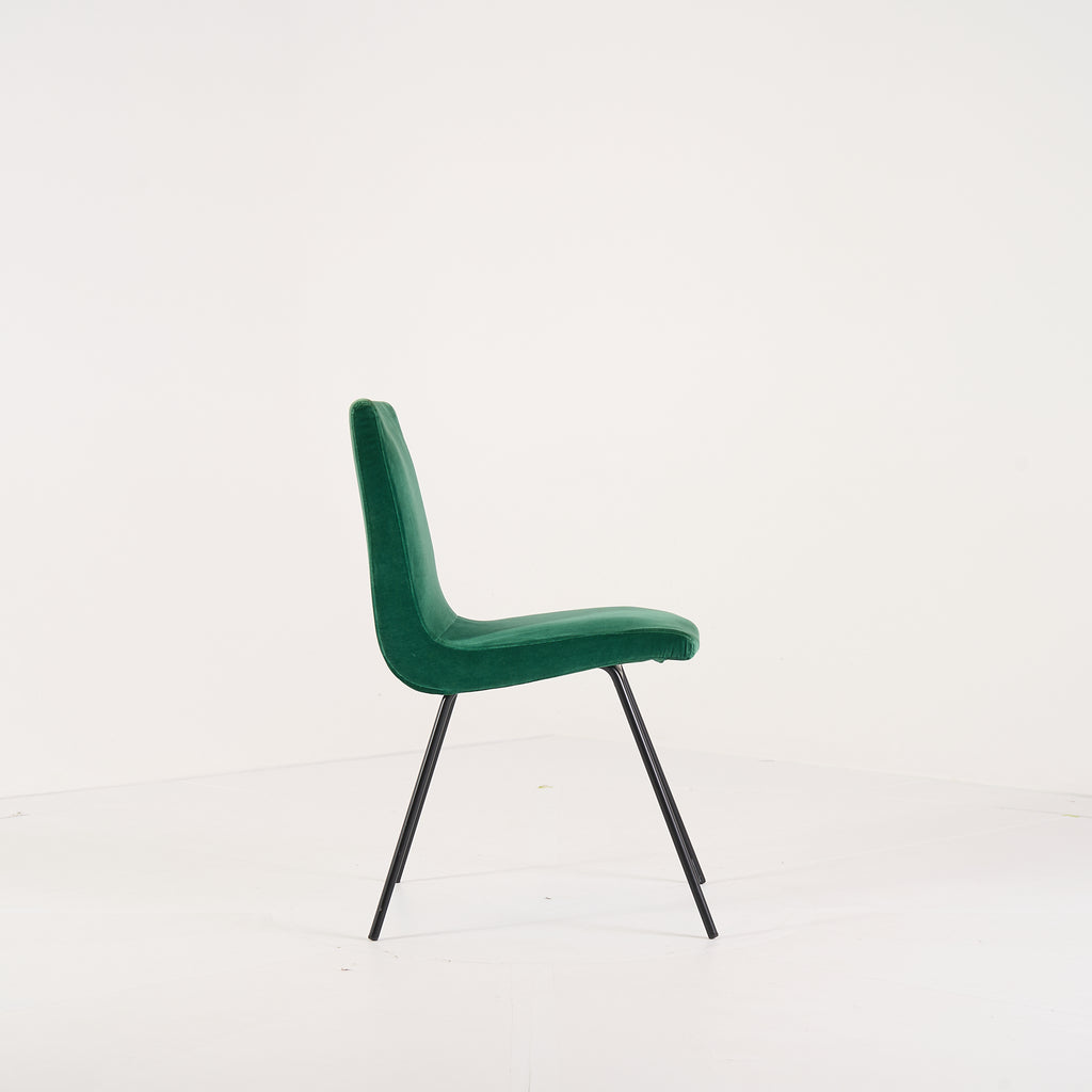 Tv Dining chair by Ligne Roset in Harald Meleze | Well Loved – Fair | Shop Now | MO-LIR-10262000-1208-Hero Image-3