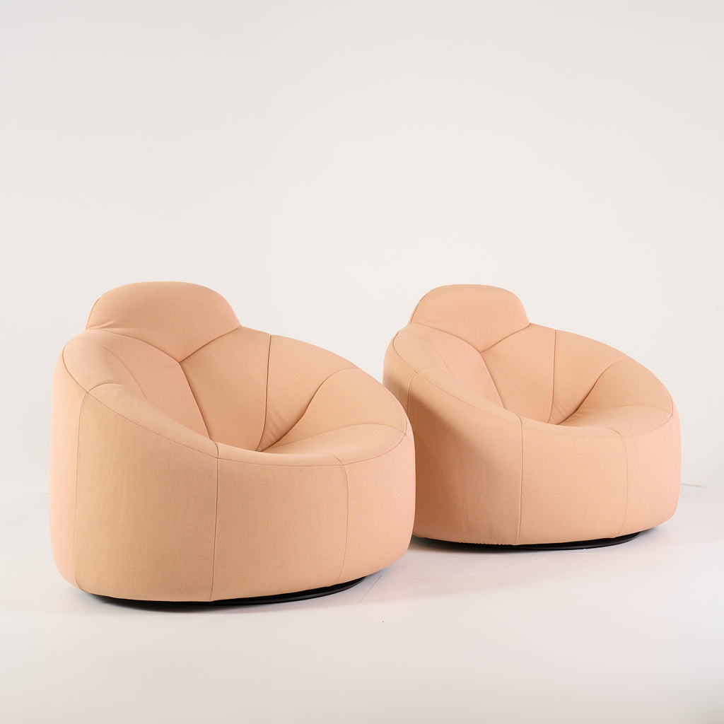 Pumpkin Swivel Armchair by Ligne Roset in High Back / Steelcut Trio / Saumon | Floor Sample – Very Good | Shop Now | MO-LIR-14110160-1215-Hero Image-1