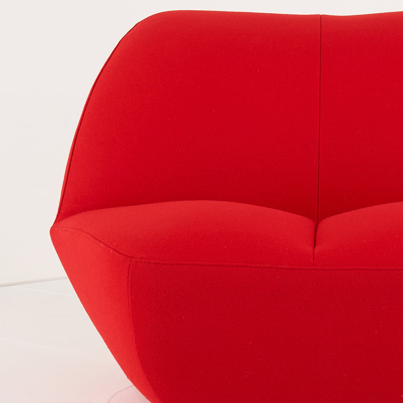 Kisss Lounge Chair-Detail Image-2