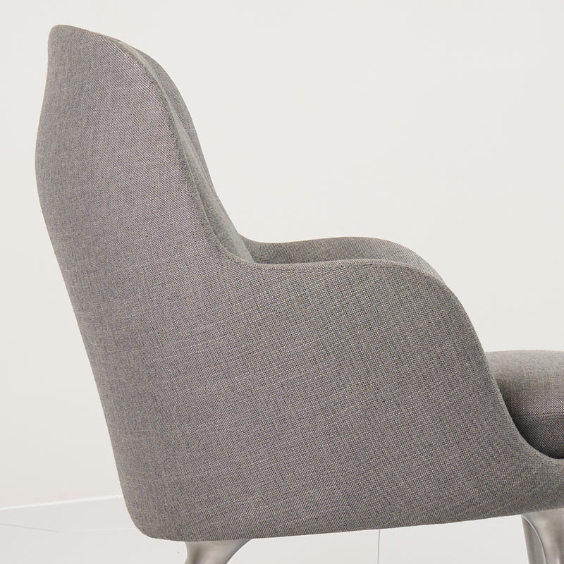 Fri Chair-Detail Image-1