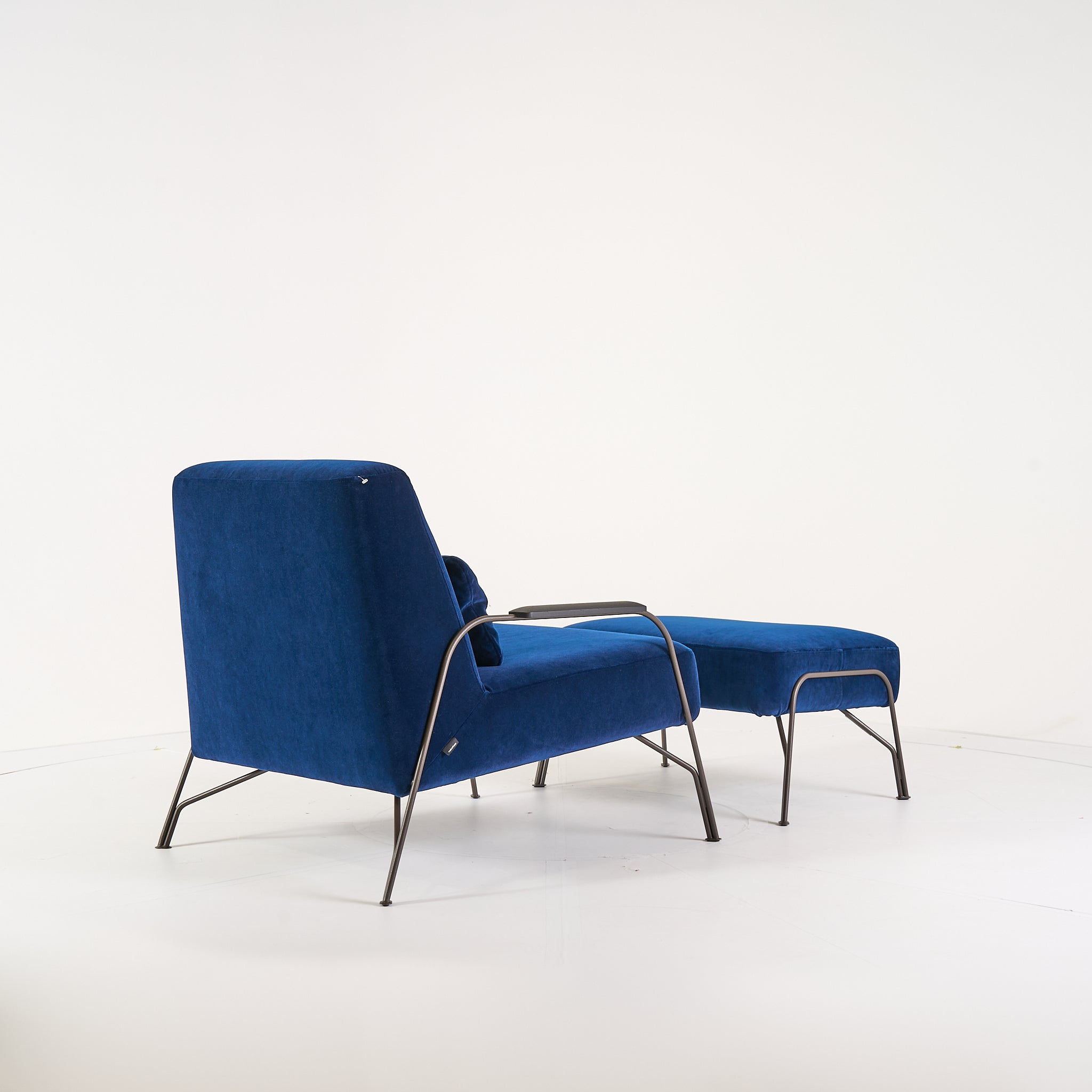Humphrey Armchair & Ottoman by Ligne Roset in Galice Nuit | Floor Sample – Very Good | Shop Now | MO-LIR-19400100_19400500-1223-Hero Image-4