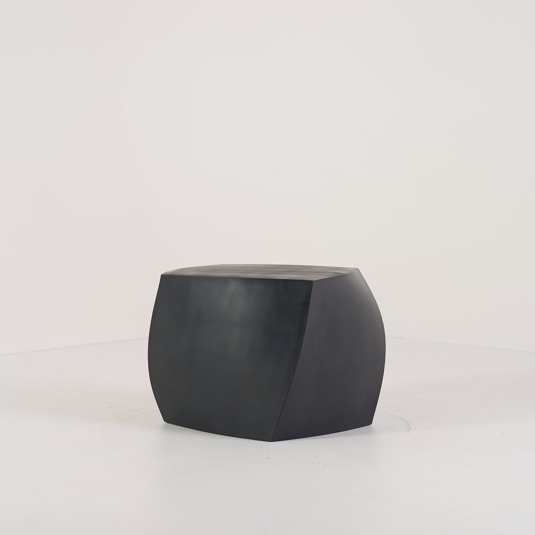 Gehry Left Twist Cube by Heller in Black | Gently Used – Good | Shop Now | MO-HLR-1016_06-1401-Hero Image-6
