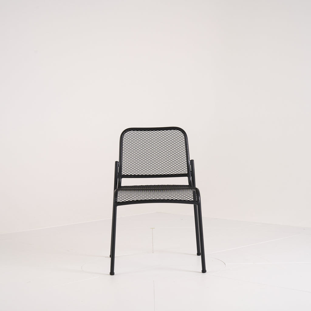 Mira Chair by Fritz Hansen in Steel / Anthracite | Open Box – Excellent | Shop Now | MO-FHA-1395003-97-Hero Image-5