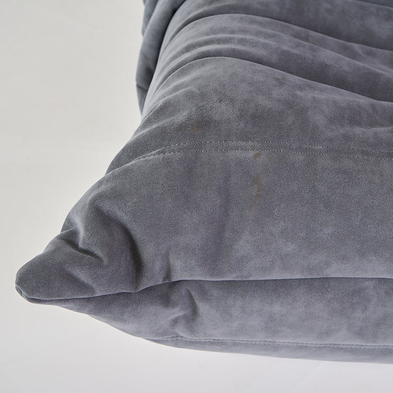 Togo Loveseat-Detail Image-4