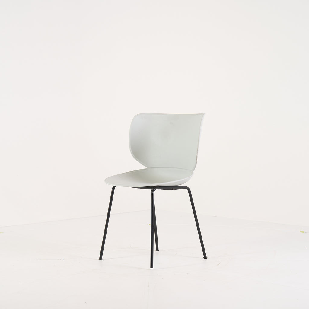 Hana Chair Un-Upholstered  by Moooi in Concrete Grey / Non-Stackable Black Legs | Project Piece – As-Is | Shop Now | MO-MOO-8718282380315-1444-Hero Image-7