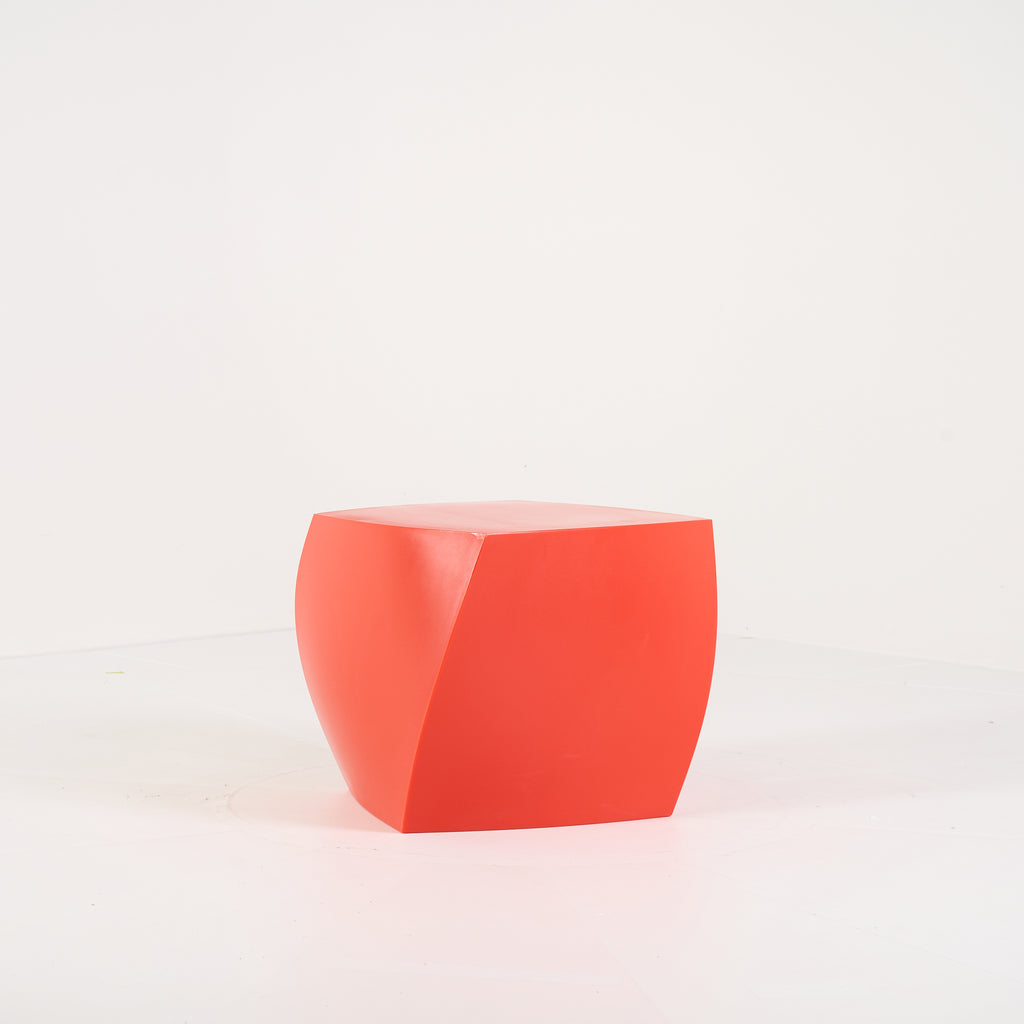 Gehry Left Twist Cube by Heller in Red | Gently Used – Good | Shop Now | MO-HLR-1016_02-1391-Hero Image-5