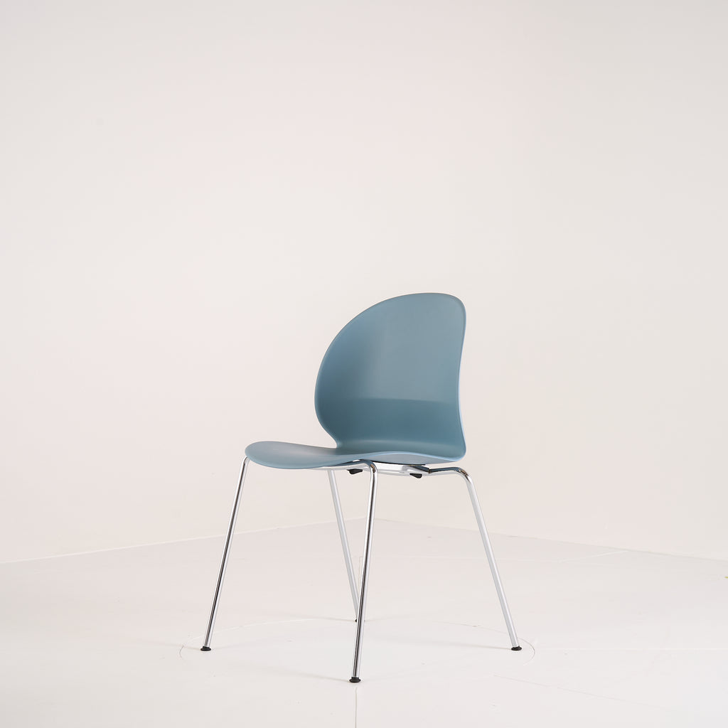 Recycle Chair by Fritz Hansen in Light Blue / Chrome | Well Loved – Fair | Shop Now | MO-FHA-N02_10_Chair-91-Hero Image-1