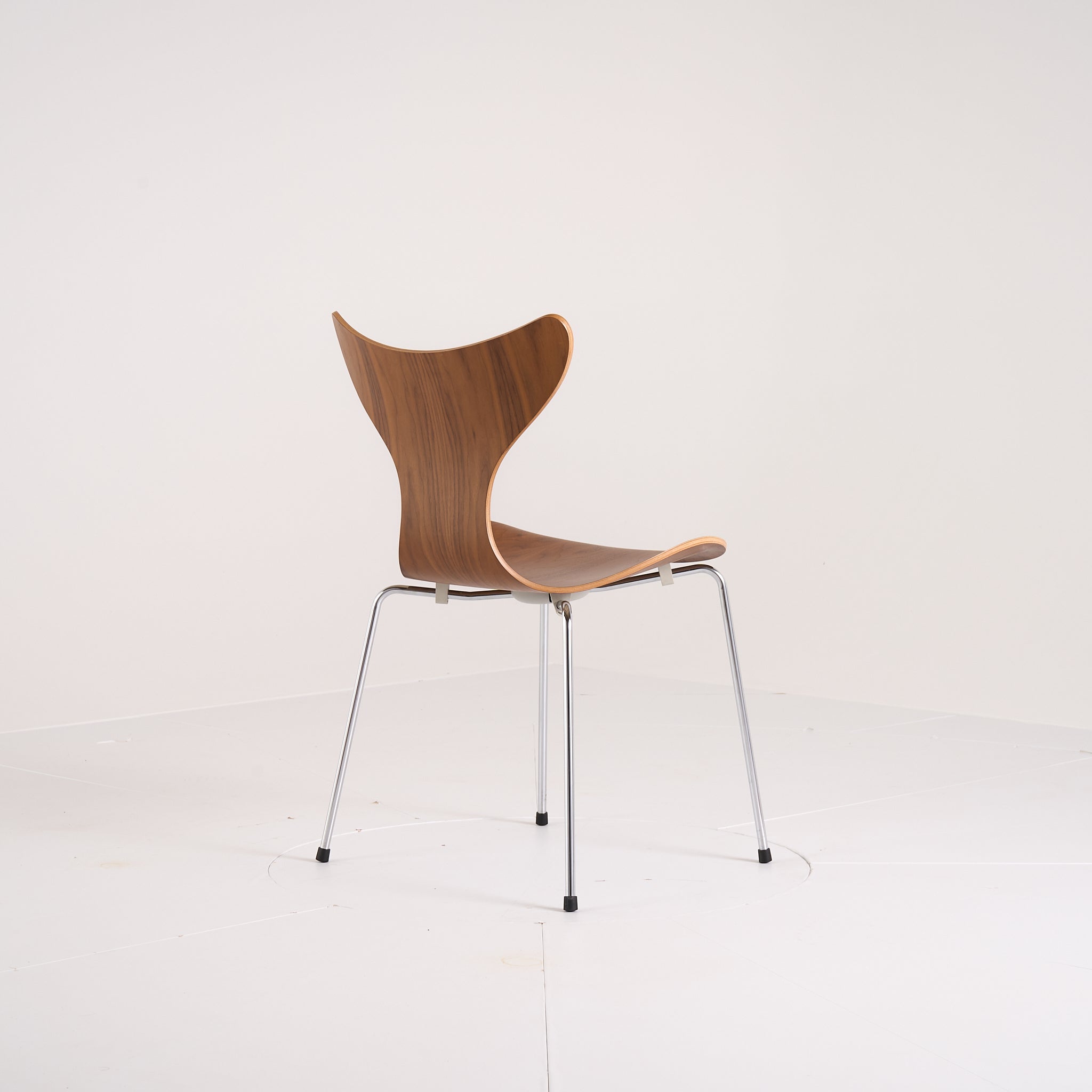 Lily Chair by Fritz Hansen in Walnut / Chrome | Open Box – Excellent | Shop Now | MO-FHA-3108-51-Hero Image-3
