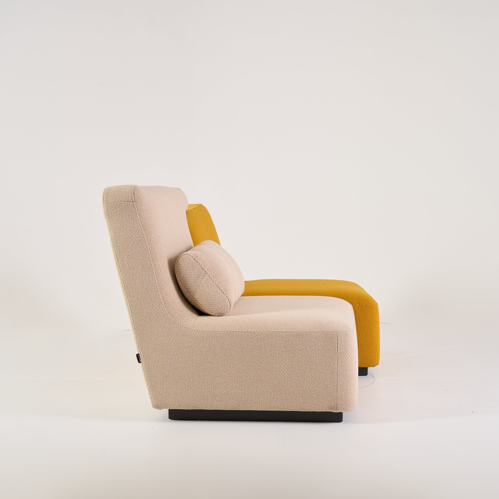 Confluences Modular Sofa by Ligne Roset in Coda Raphia / Safran | Gently Used – Good | Shop Now | MO-LIR-14121250_14121260_14129100-1183-Hero Image-3
