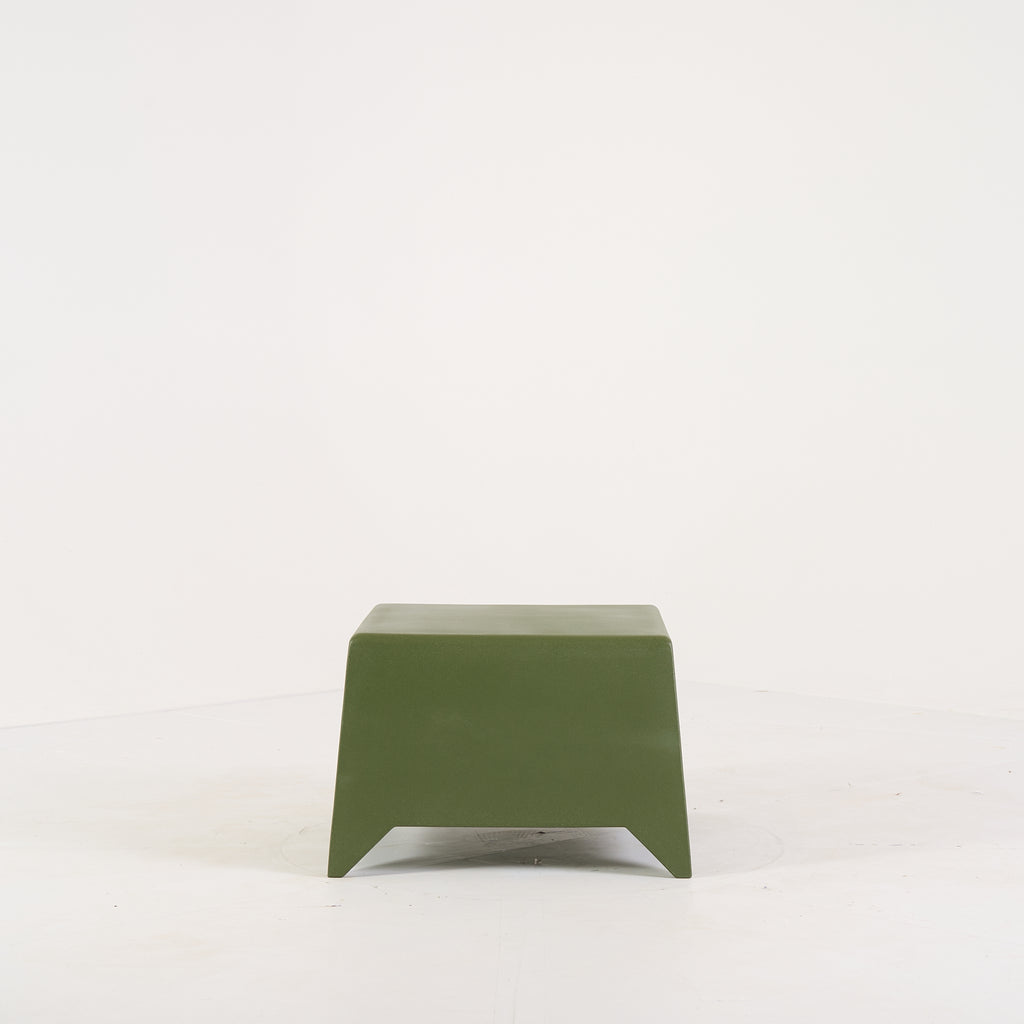 MB5 Table by Heller in Olive (Custom Color) | Open Box – Excellent | Shop Now | MO-HLR-1009_99-1455-Hero Image-6