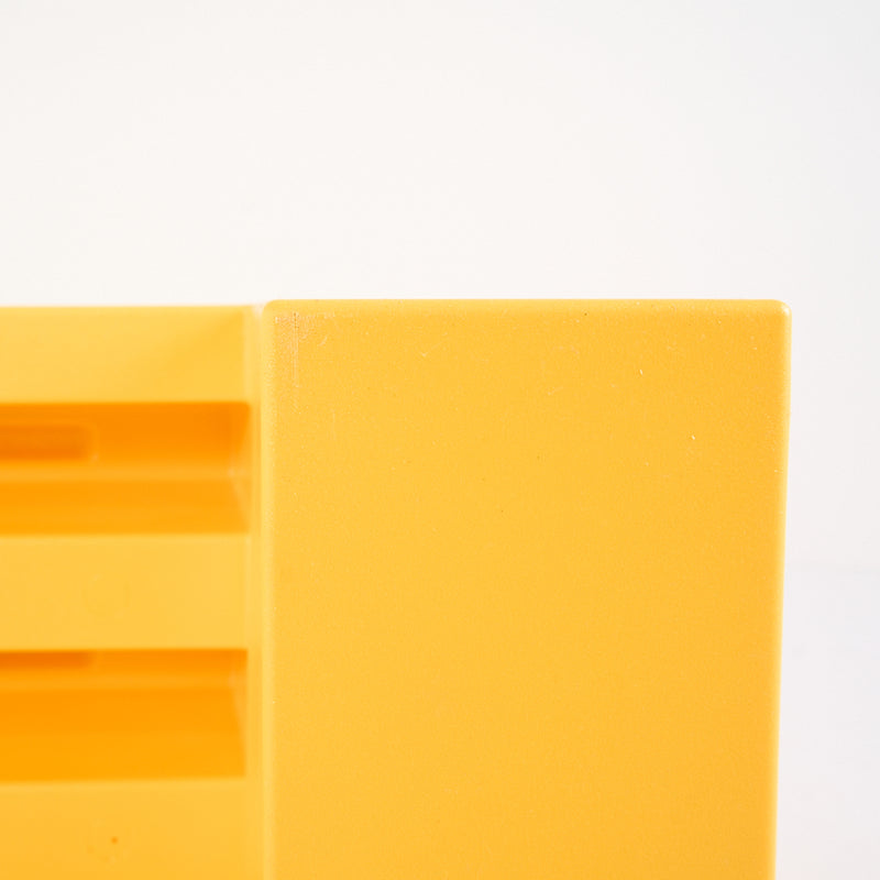 Vignelli Bench-Detail Image-4
