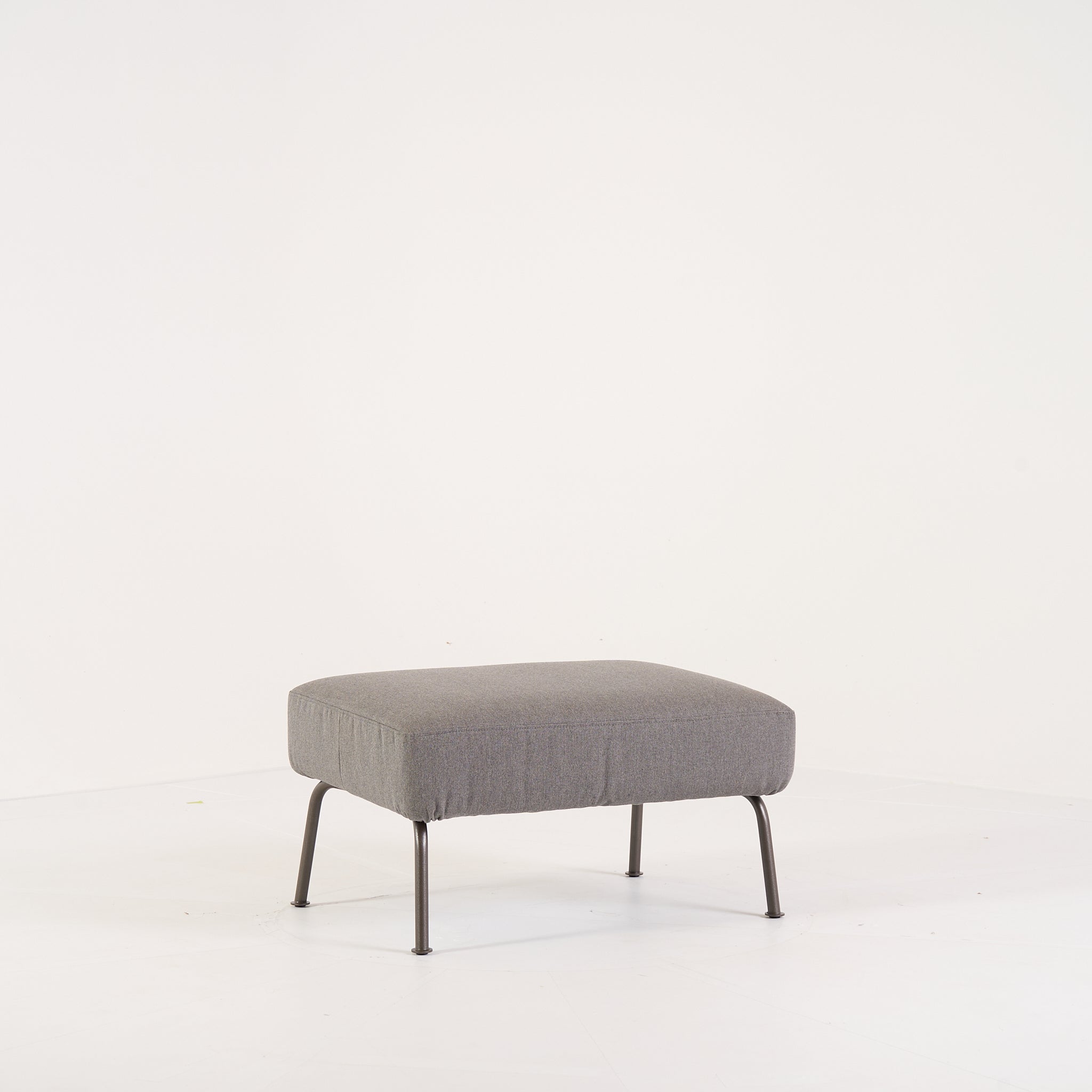 Humphrey Ottoman by Ligne Roset in Sunbrella Heritage Granit | Open Box – Excellent | Shop Now | MO-LIR-19400450-1228-Hero Image-2