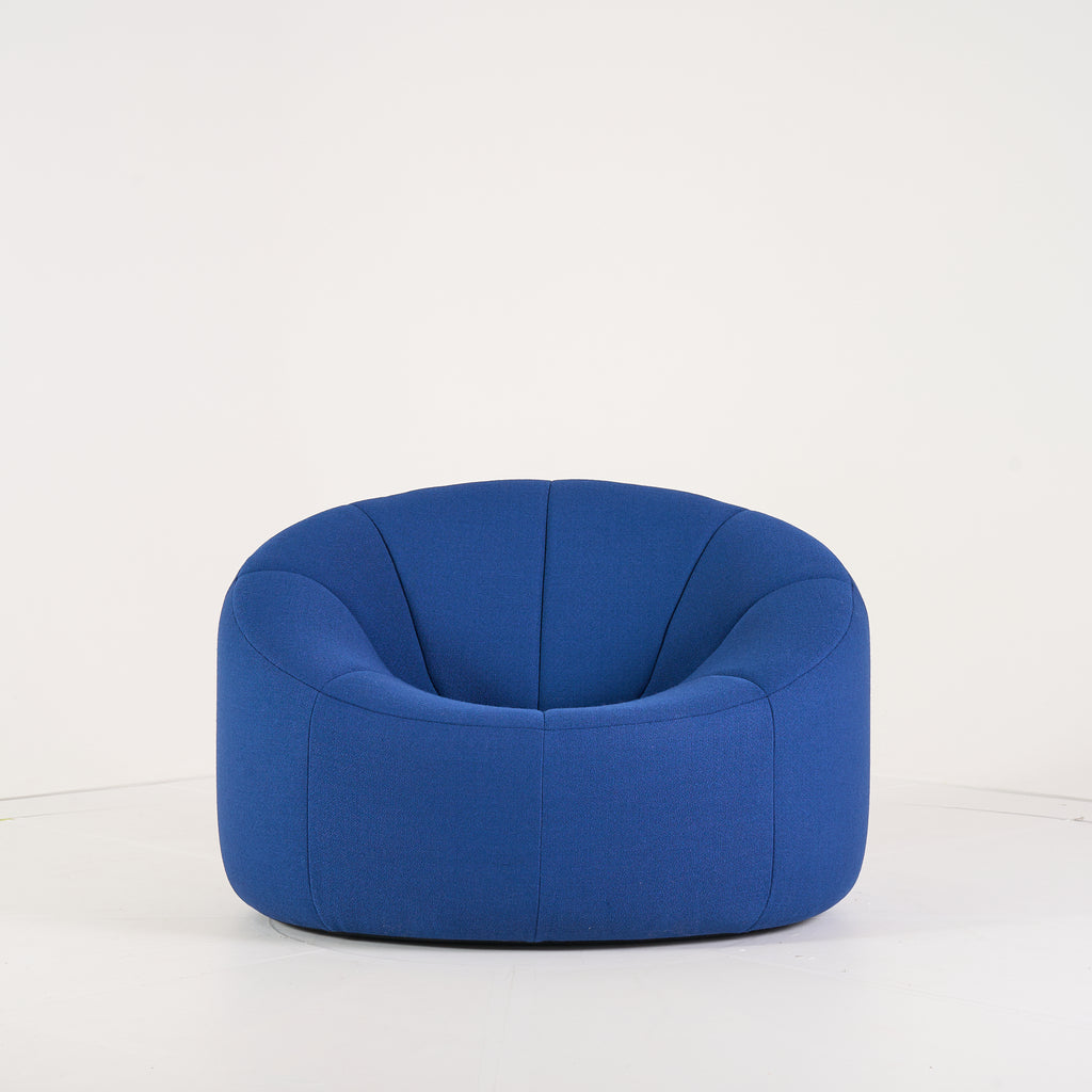 Pumpkin Armchair by Ligne Roset in Vidar Outremer | Gently Used – Good | Shop Now | MO-LIR-14110105-1189-Hero Image-1