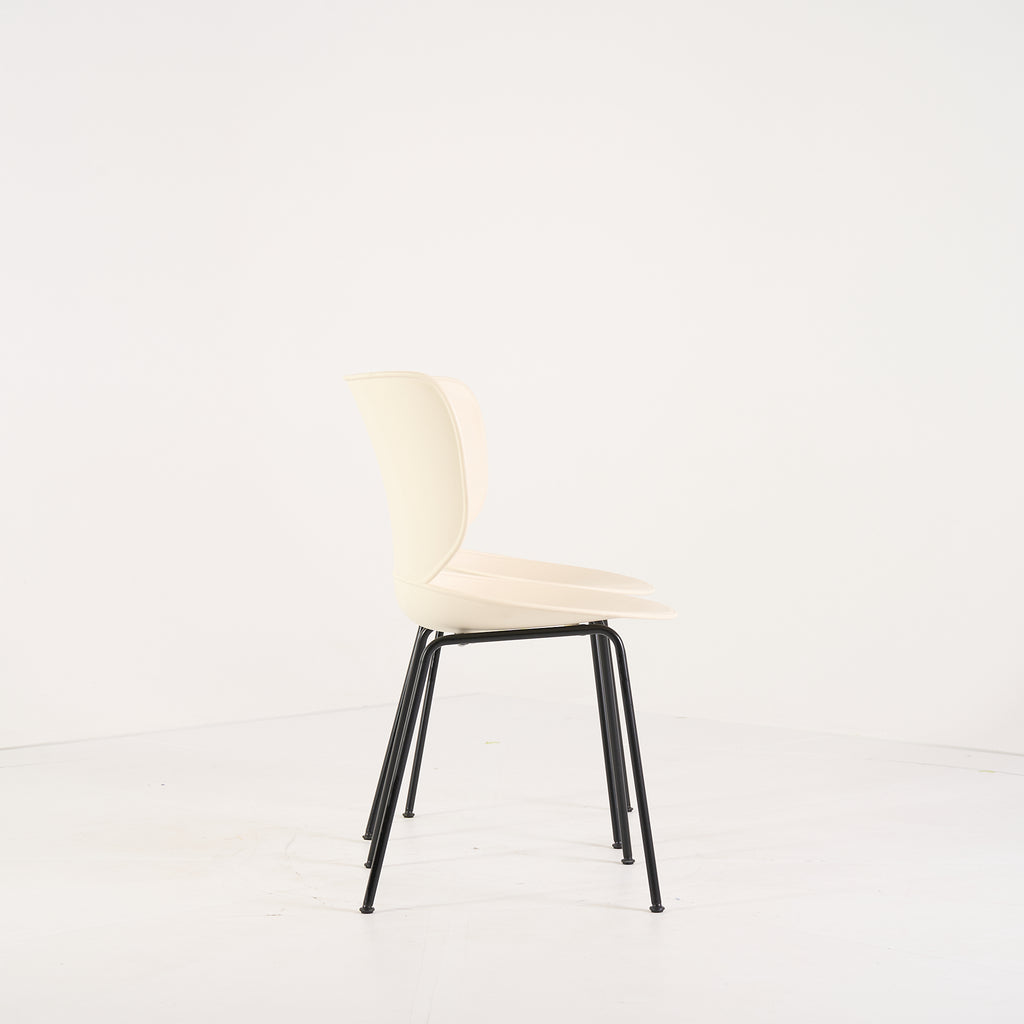 Hana Chair Un-Upholstered (Set of 2) by Moooi in Oyster White / Non-Stackable Black Legs | Project Piece – As-Is | Shop Now | MO-MOO-8718282380391-1432-Hero Image-3