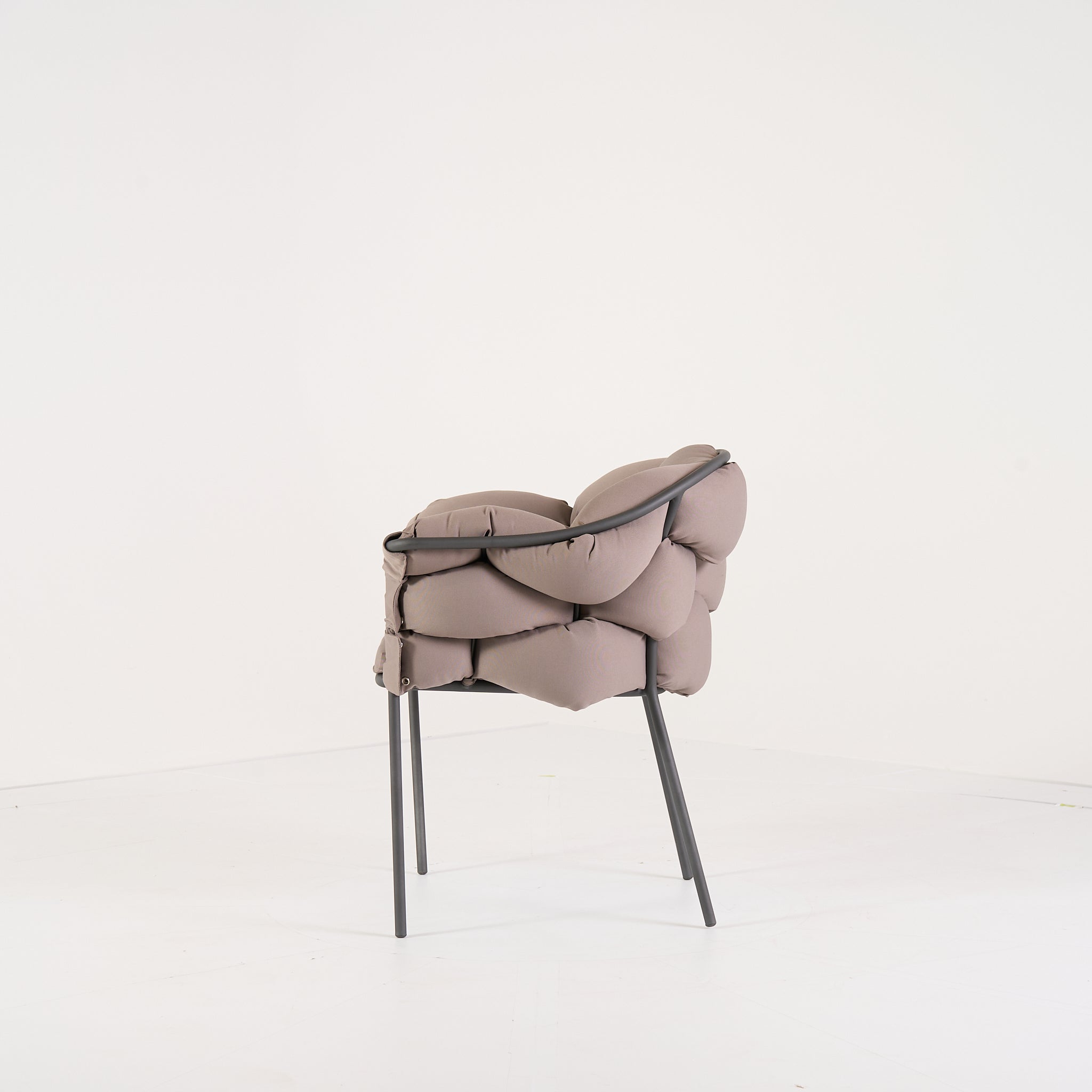 Serpentine Chair with Arms by Ligne Roset in Outdoor, Taupe Fabric | Gently Used – Good | Shop Now | MO-LIR-10262094-1166-Hero Image-7