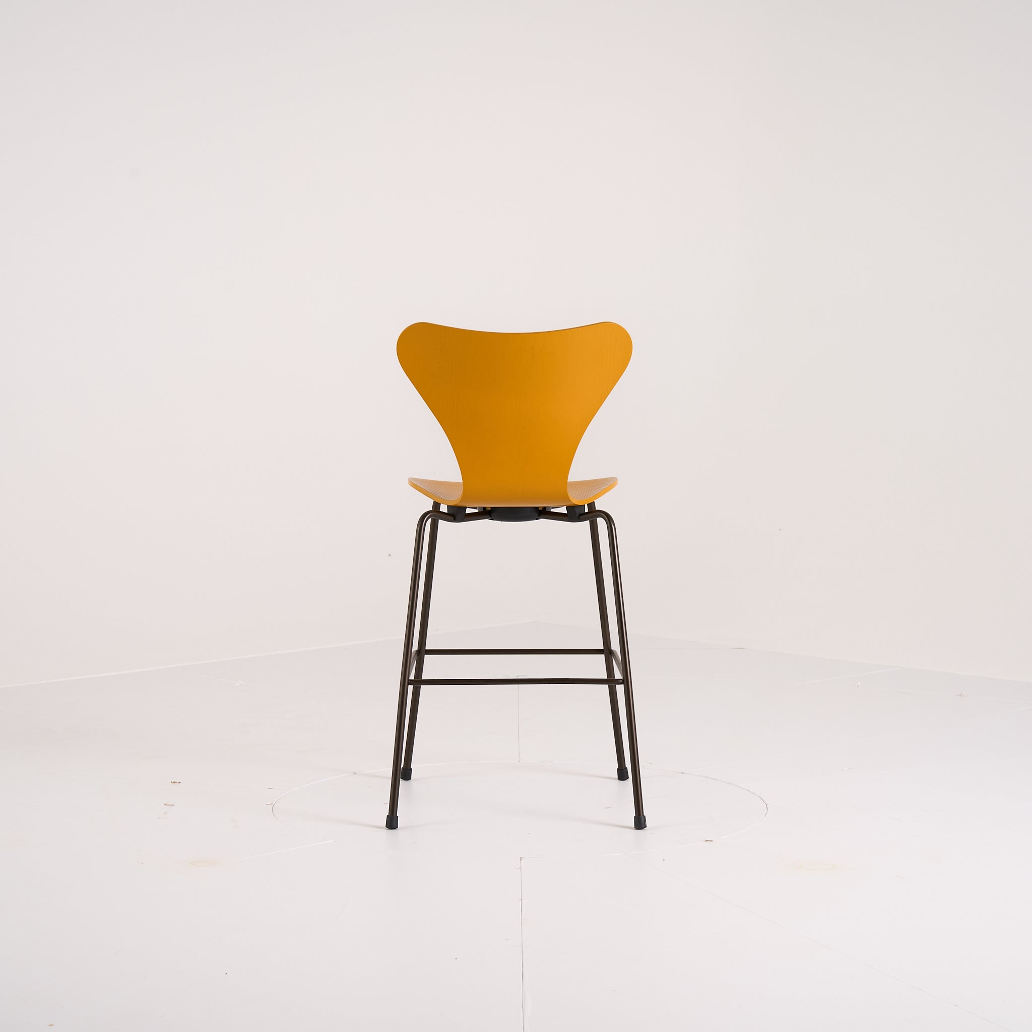 Series 7 Junior Chair by Fritz Hansen in Burnt Yellow Ash / Brown Bronze | Floor Sample – Very Good | Shop Now | MO-FHA-840238-55-Hero Image-5