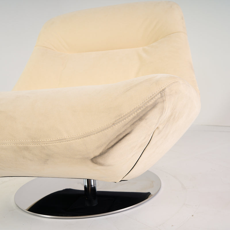 Manarola Swivelling Armchair-Detail Image-3