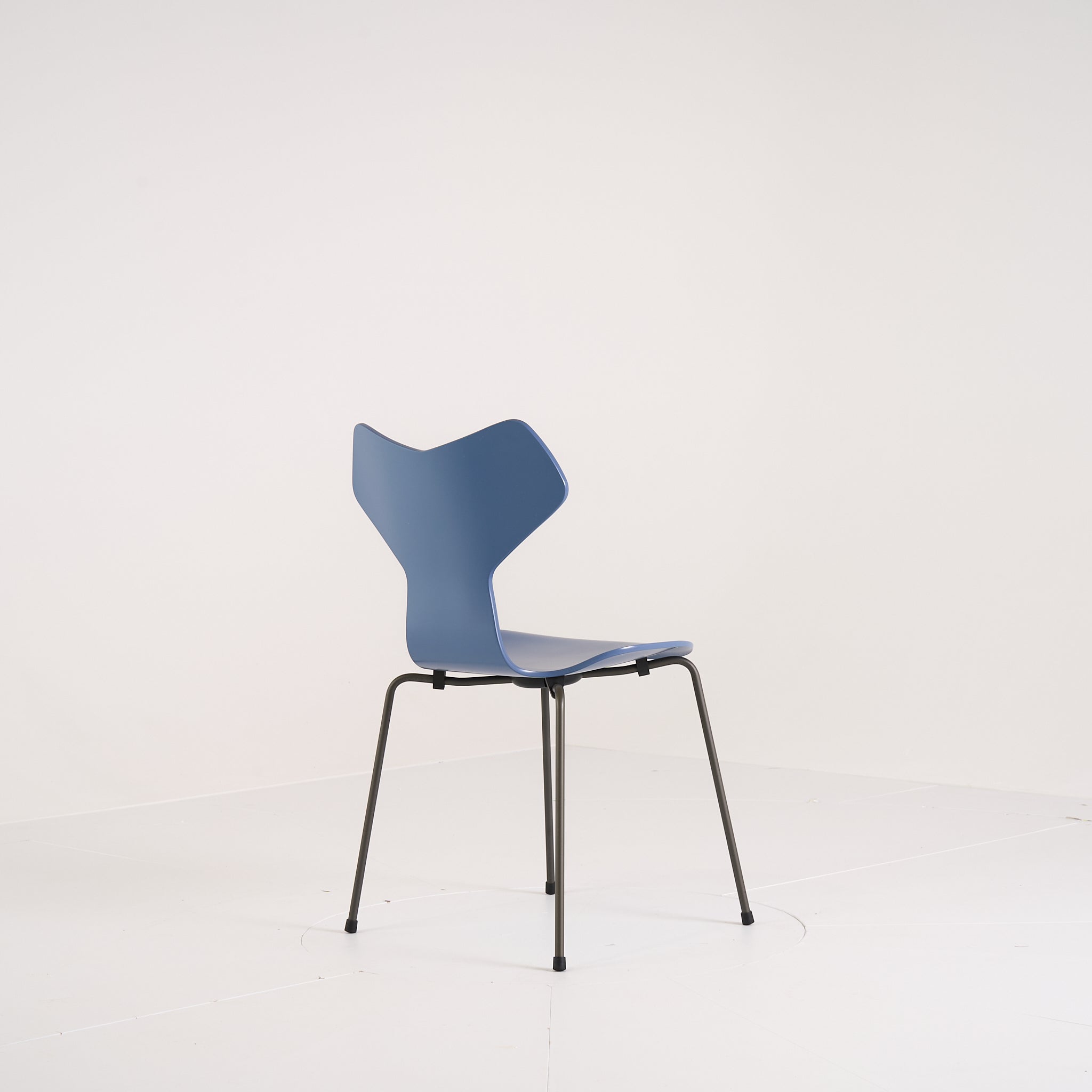 Grand Prix Chair by Fritz Hansen in Dusk Blue Lacquer / Warm Graphite | Open Box – Excellent | Shop Now | MO-FHA-3130-47-Hero Image-6