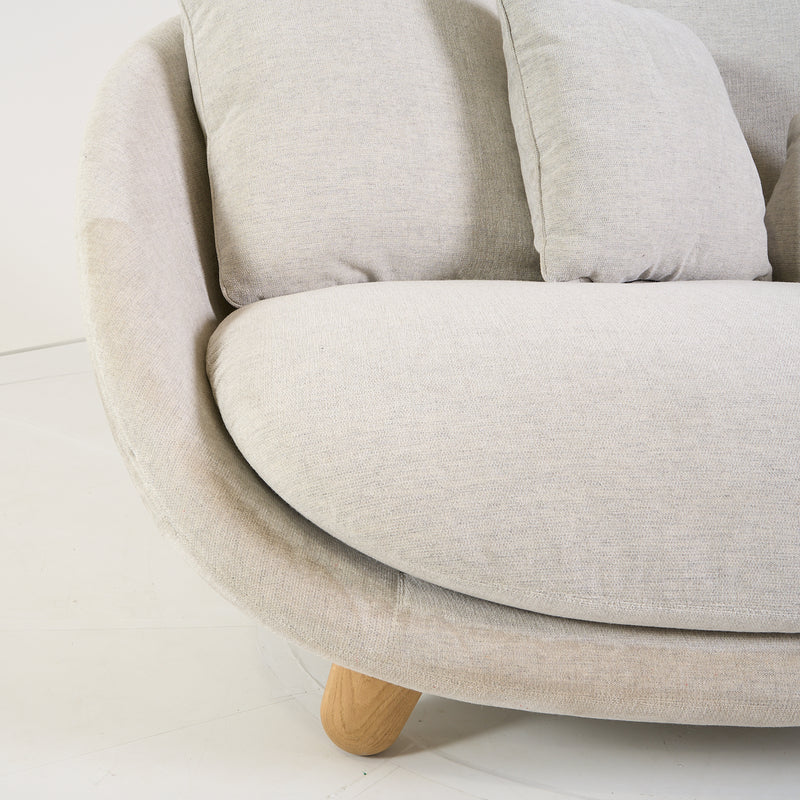Love Sofa -Detail Image-1