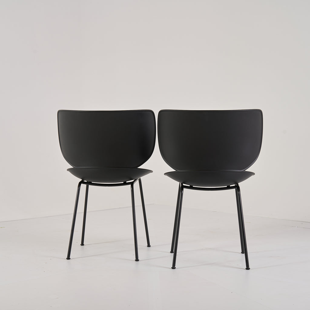 Hana Chairs Unupholstered Set of 2 by Moooi in Black / Non-Stacking | Floor Sample – Very Good | Shop Now | MO-MOO-8718282380278-1249-Hero Image-2