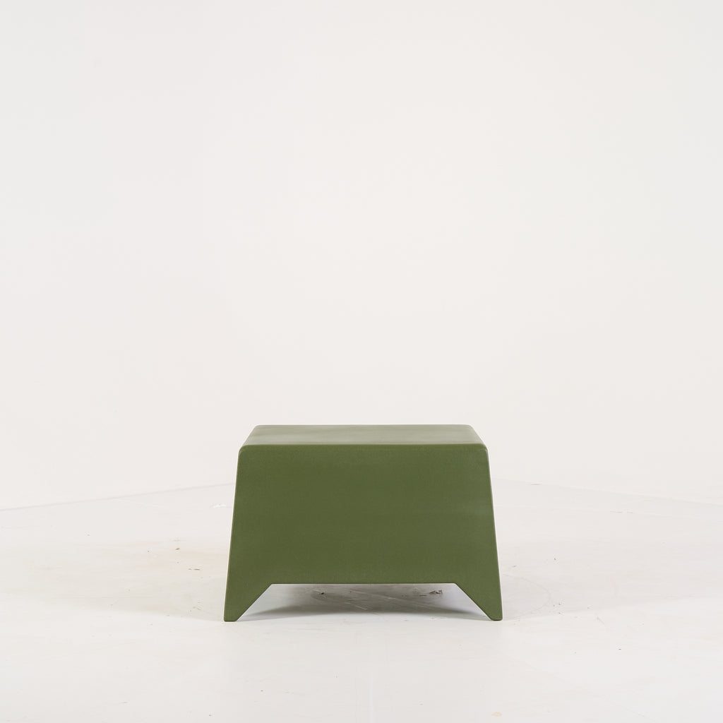 MB5 Table by Heller in Olive (Custom Color) | Open Box – Excellent | Shop Now | MO-HLR-1009_99-1455-Hero Image-4