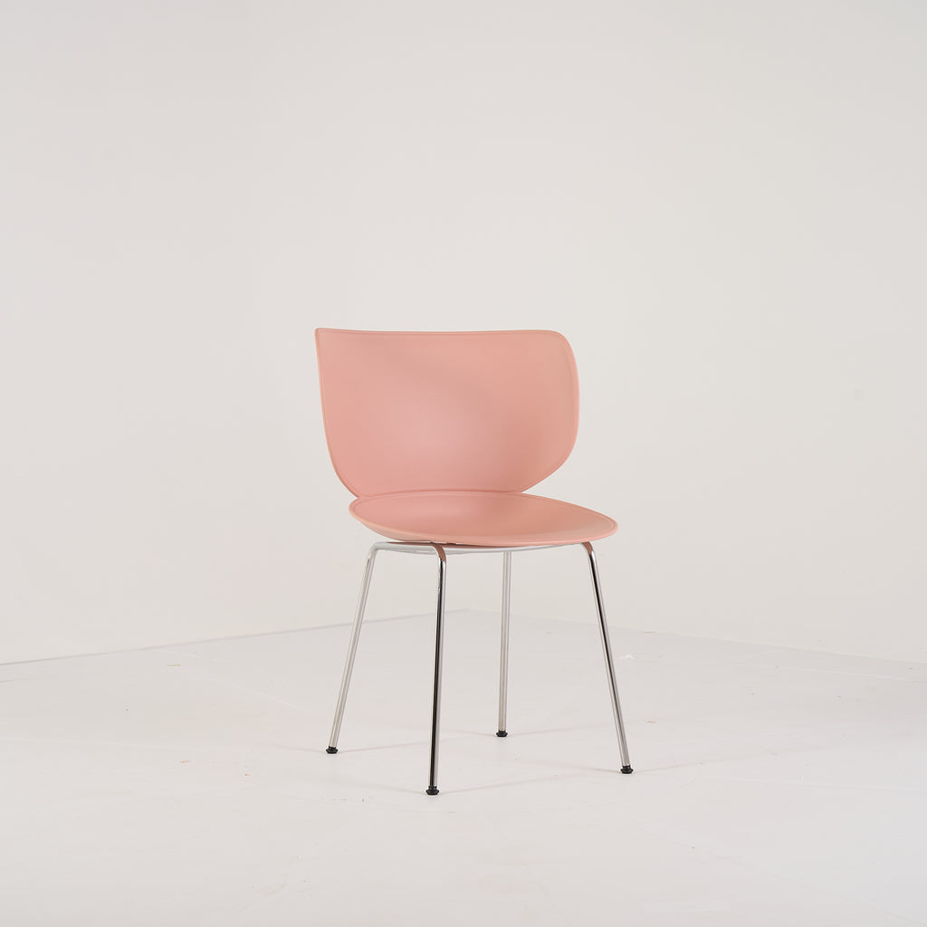 Hana Chair Unupholstered by Moooi in Dusty Pink/Chrome Non-Stacking | Gently Used – Good | Shop Now | MO-MOO-8718282380360-1250-Hero Image-2