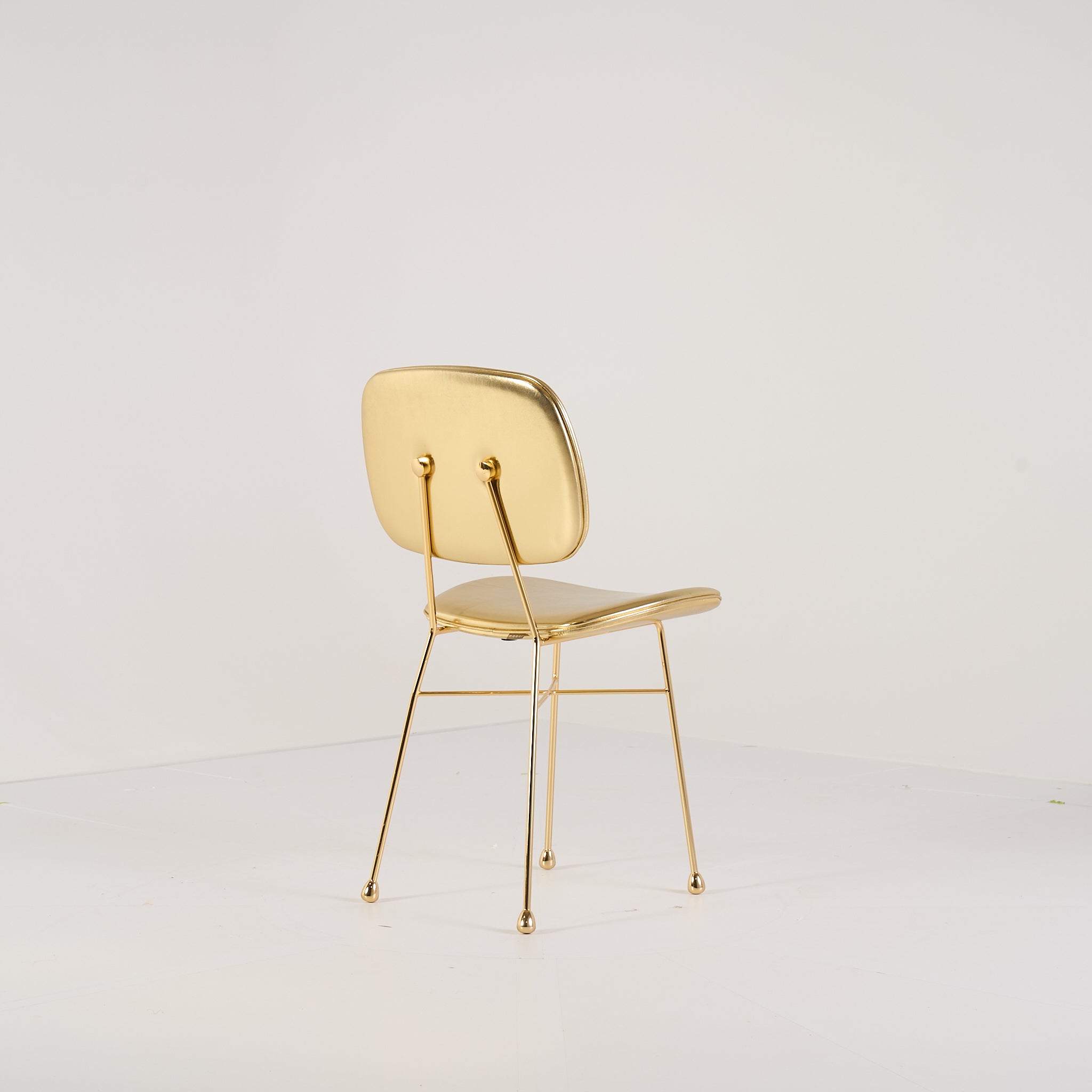 The Golden Chair by Moooi in The Golden Chair | Well Loved – Fair | Shop Now | MO-MOO-8718282340142-145-Hero Image-1
