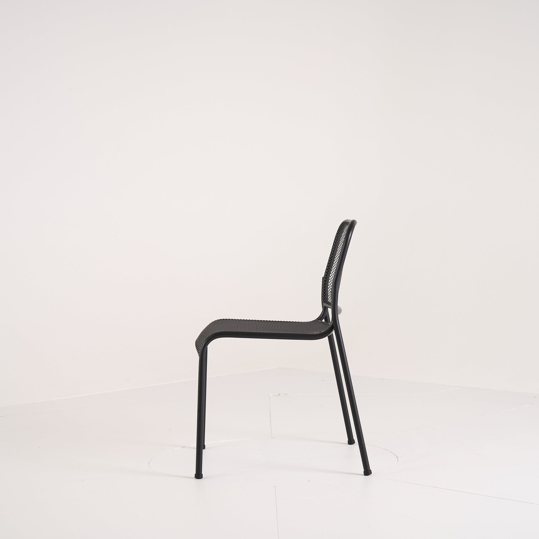 Mira Chair by Fritz Hansen in Steel / Anthracite | Open Box – Excellent | Shop Now | MO-FHA-1395003-97-Hero Image-10